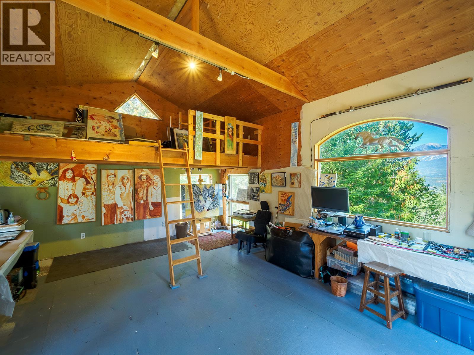 4151 Thomas Road Property Photo 25