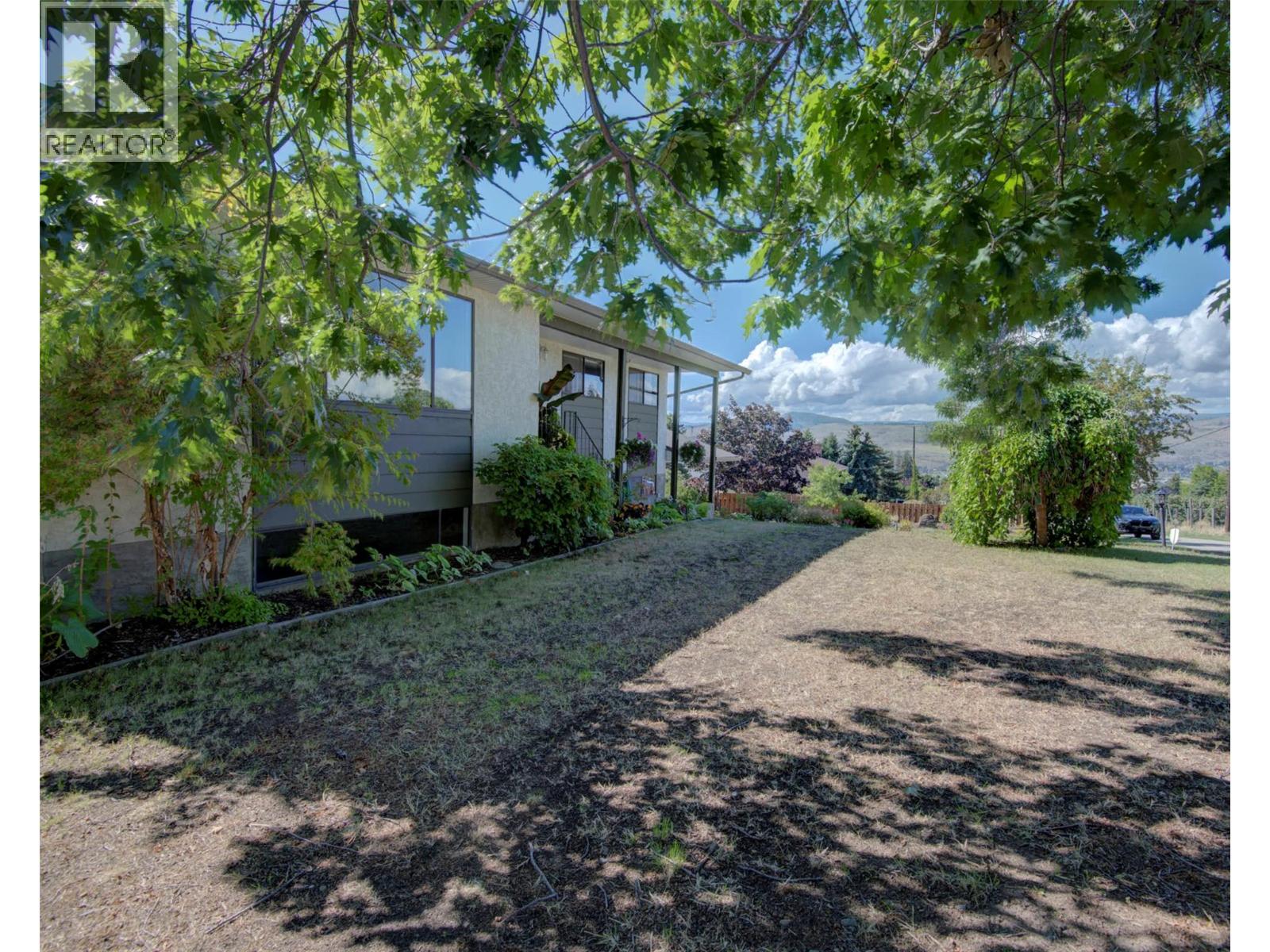 5894 Dedecker West Road Property Photo 1