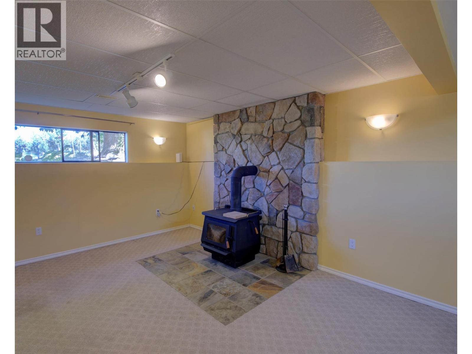 5894 Dedecker West Road Property Photo 31