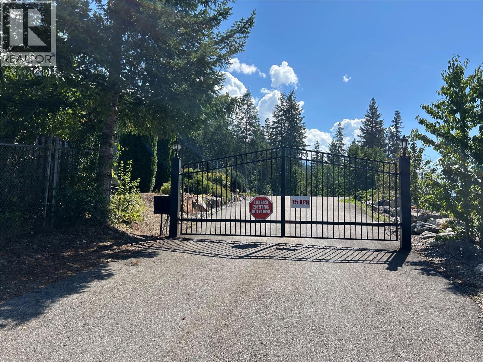 8253 97a Highway Lot# 12 Property Photo 8