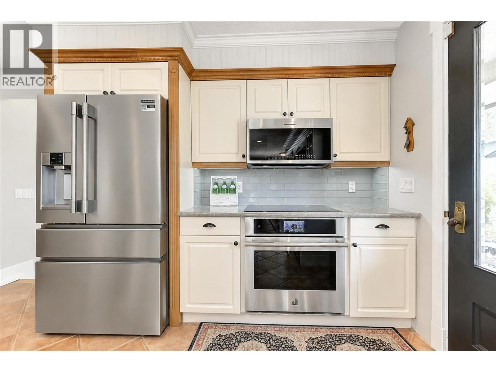 895 Coldwater Road Property Photo 22