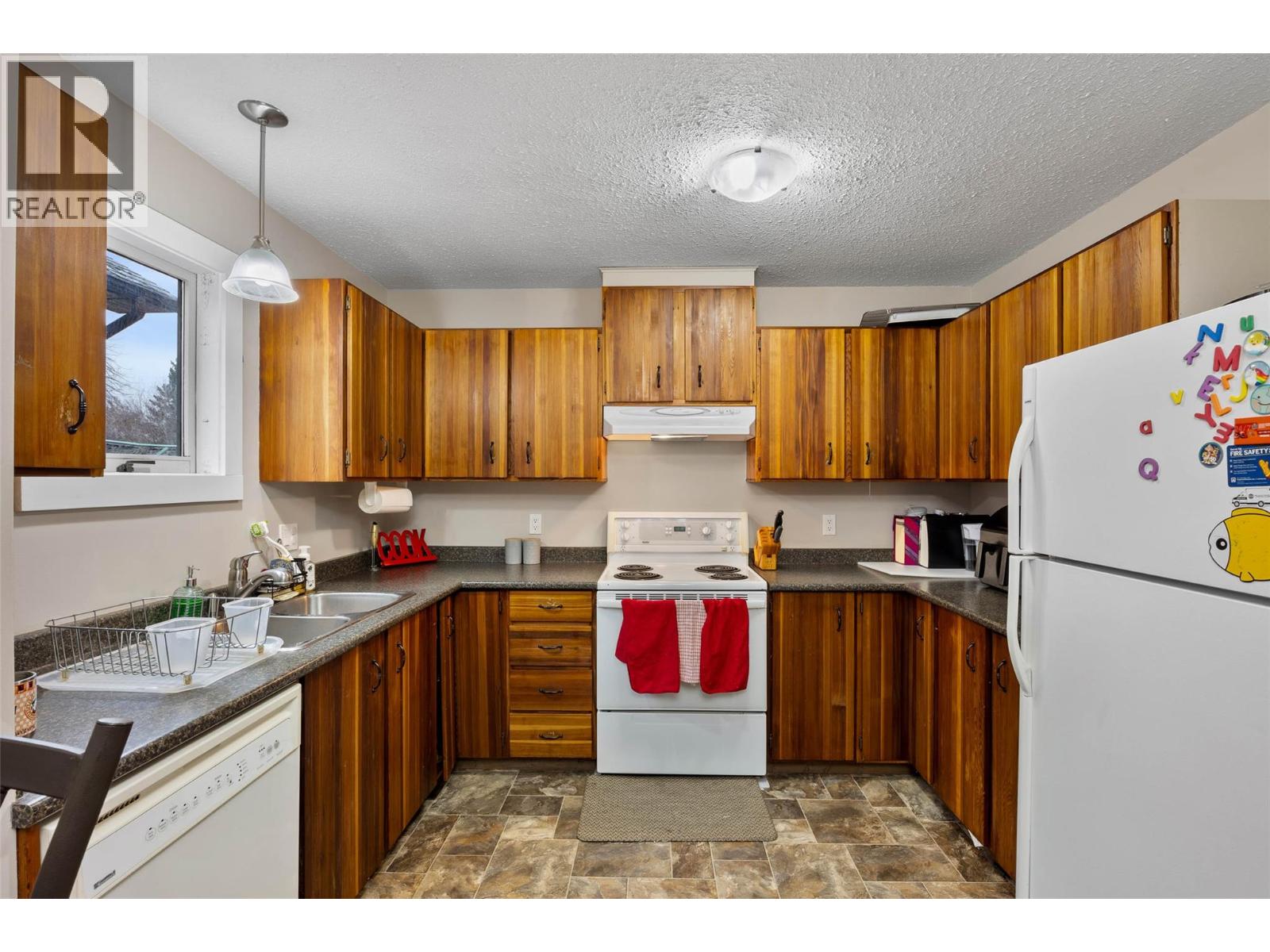 1026 Hillside Avenue Property Photo 5