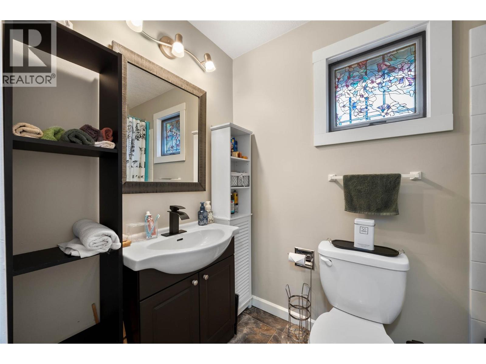 1026 Hillside Avenue Property Photo 9