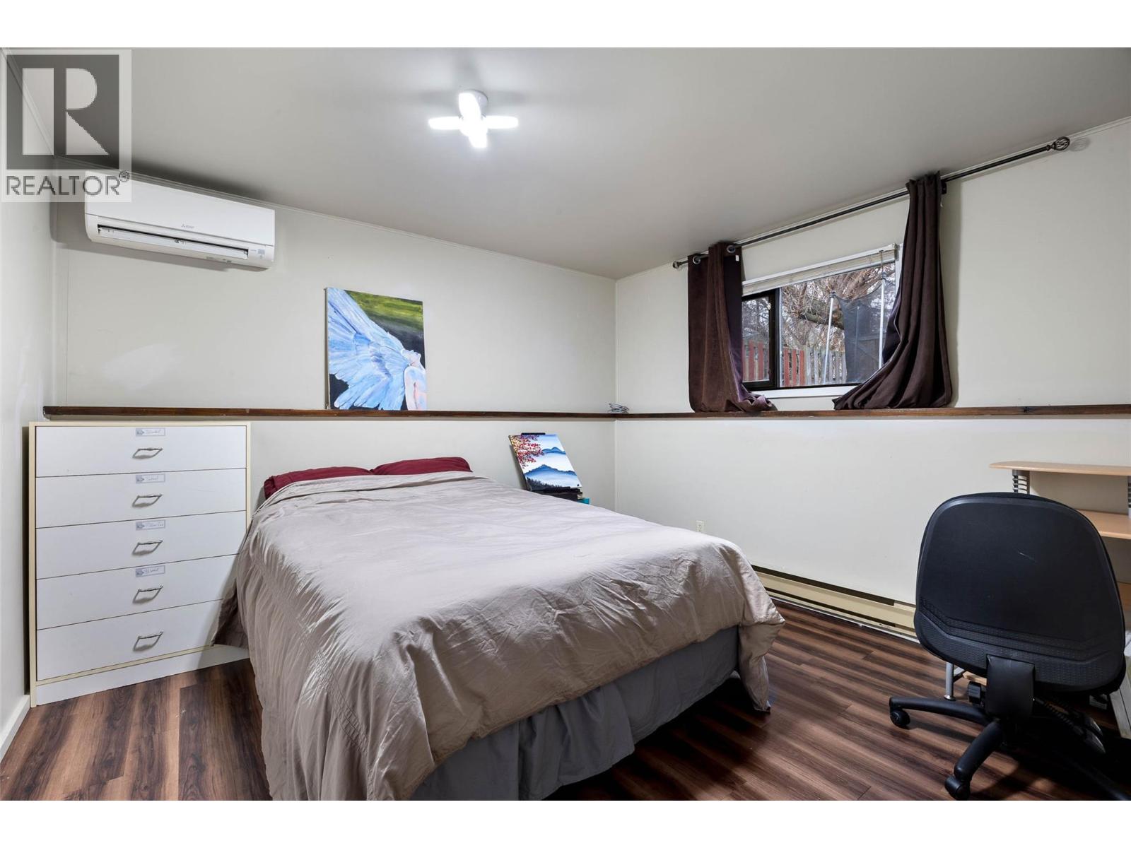 1026 Hillside Avenue Property Photo 11