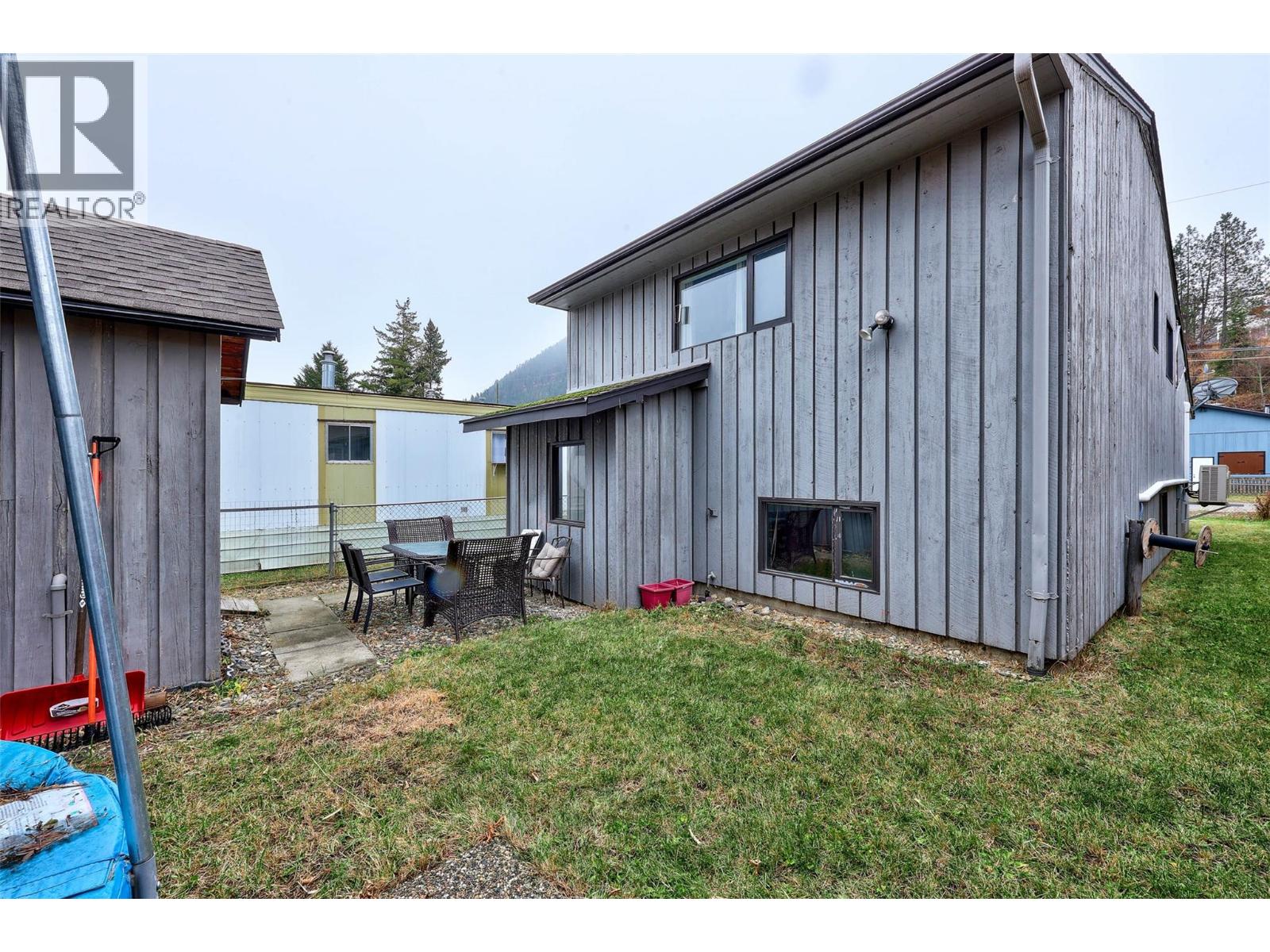 1026 Hillside Avenue Property Photo 15