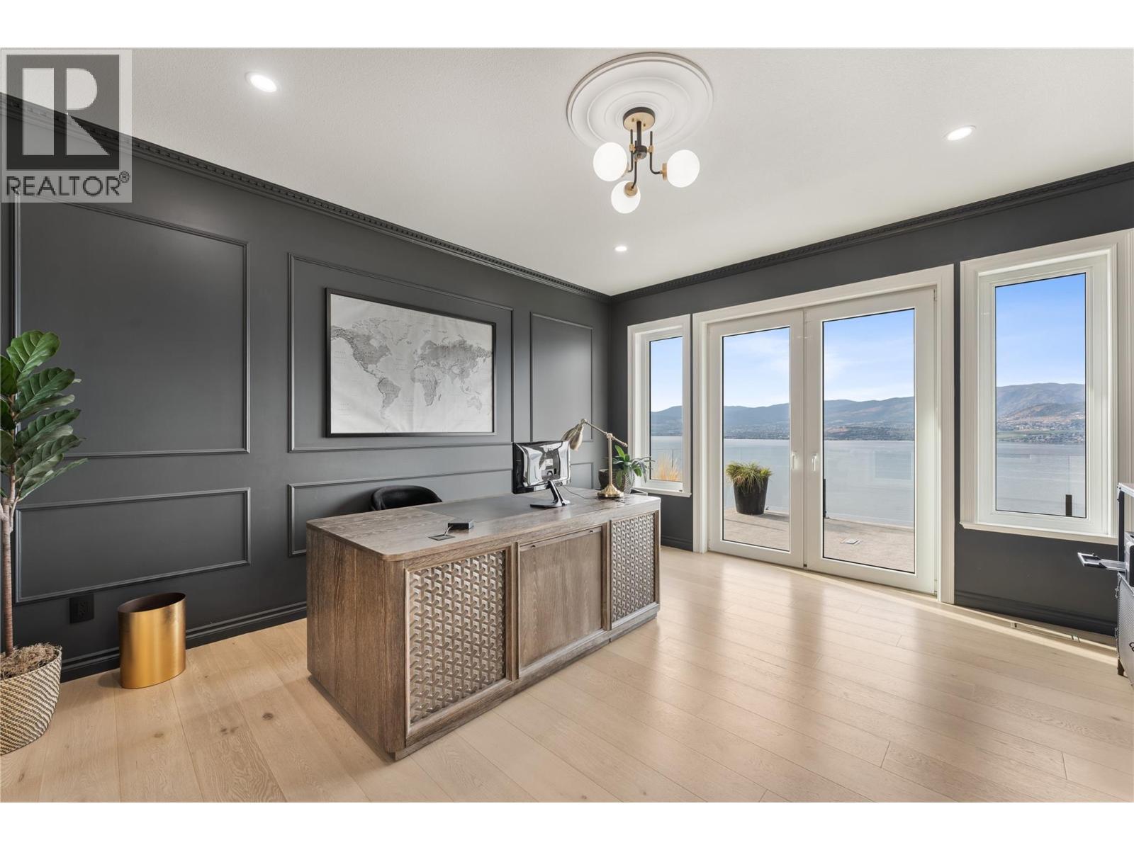 408 Okaview Road Property Photo 16