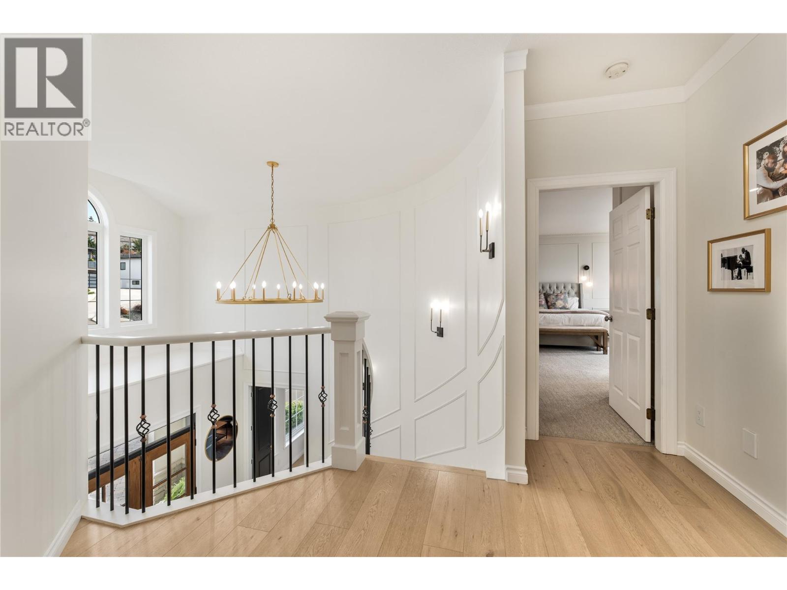 408 Okaview Road Property Photo 19