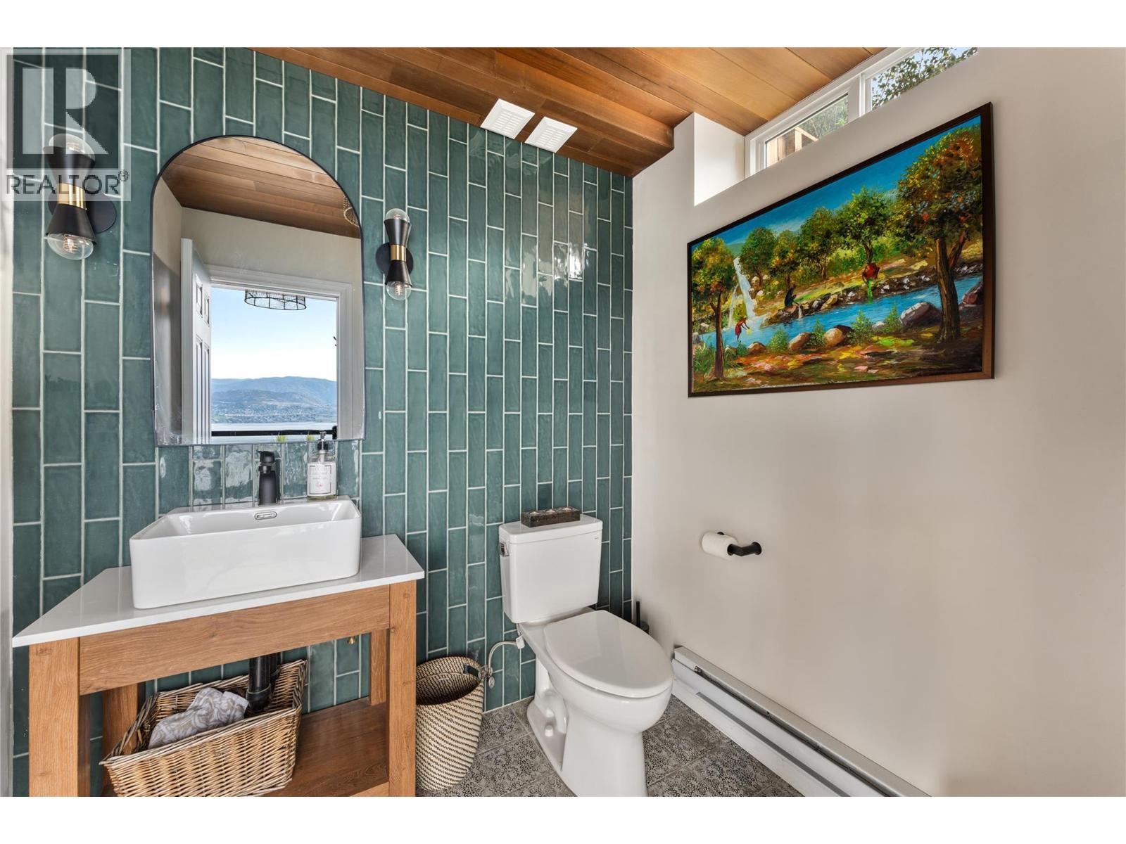 408 Okaview Road Property Photo 48