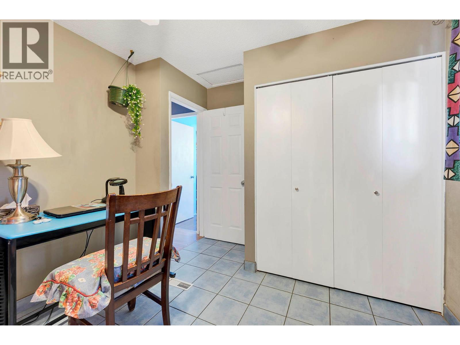 1088 Windbreak Street Property Photo 17