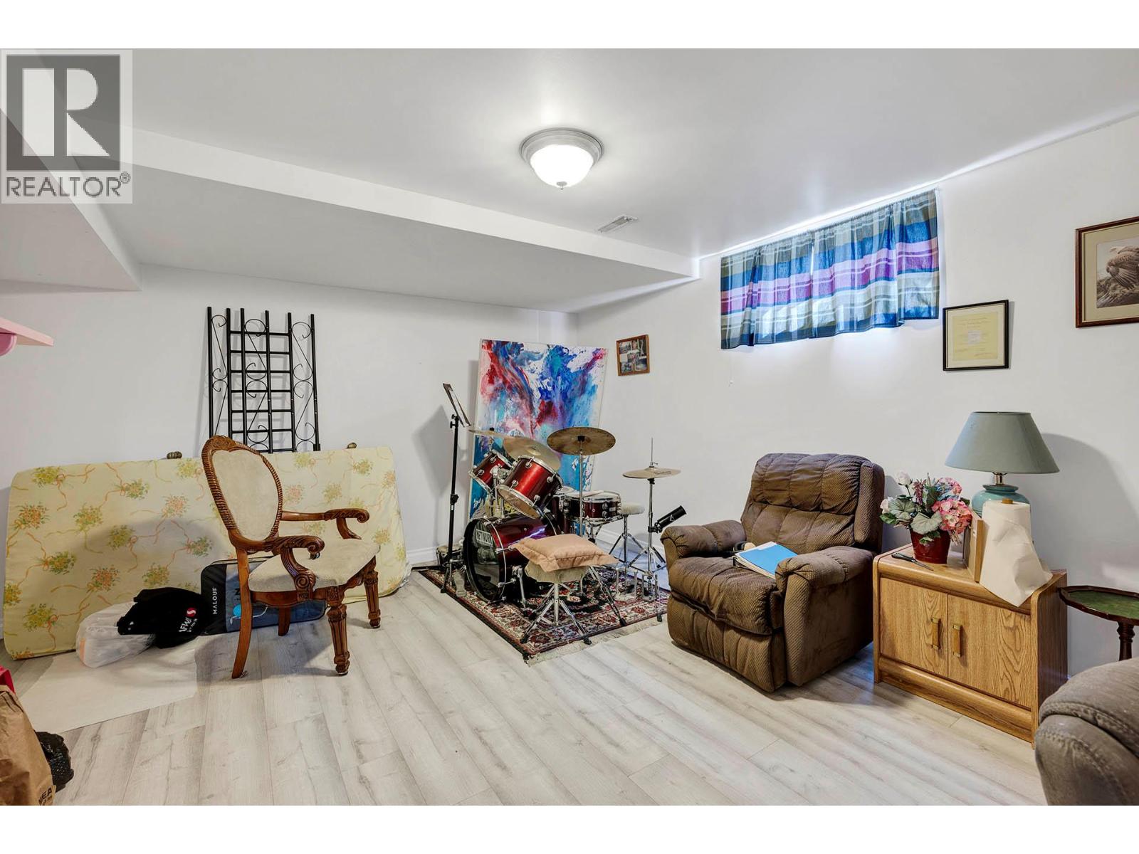 1088 Windbreak Street Property Photo 29