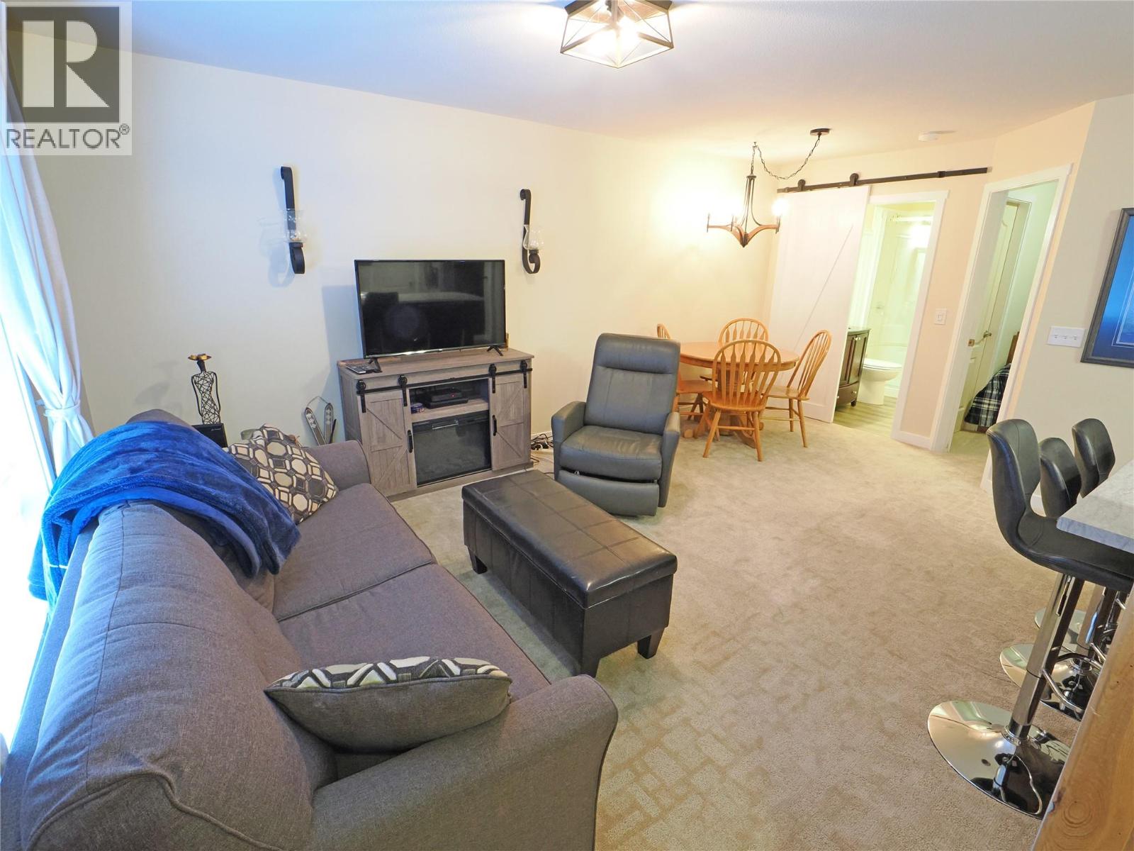 4890d Snowpines Road Property Photo 3