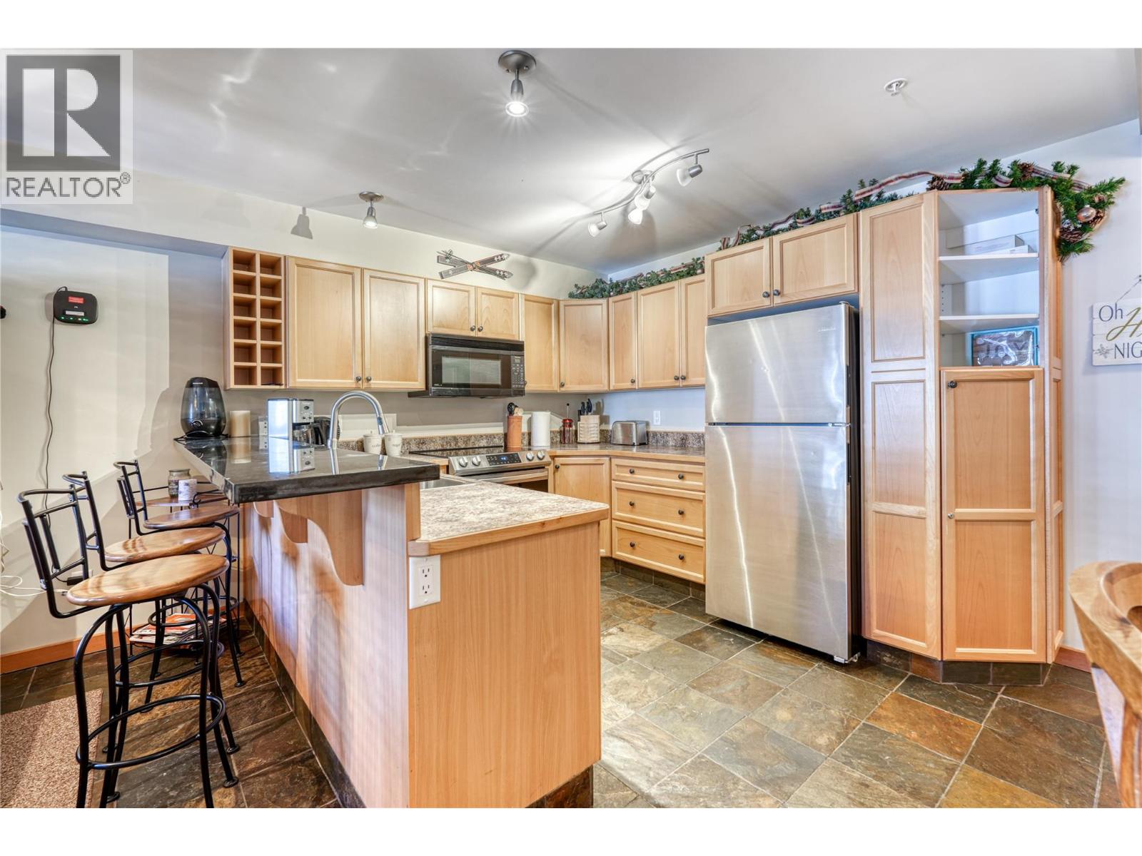 360 Strayhorse Road Unit# 3 Property Photo 3