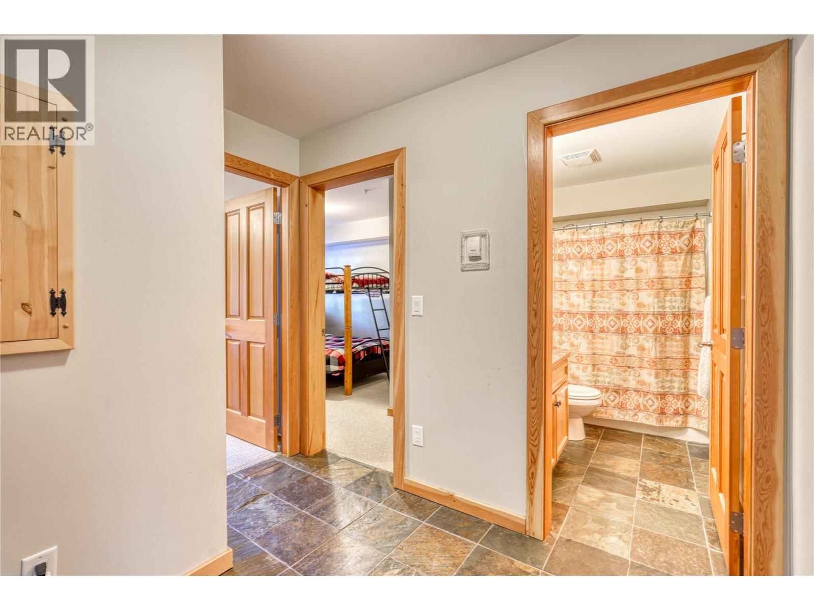 360 Strayhorse Road Unit# 3 Property Photo 12