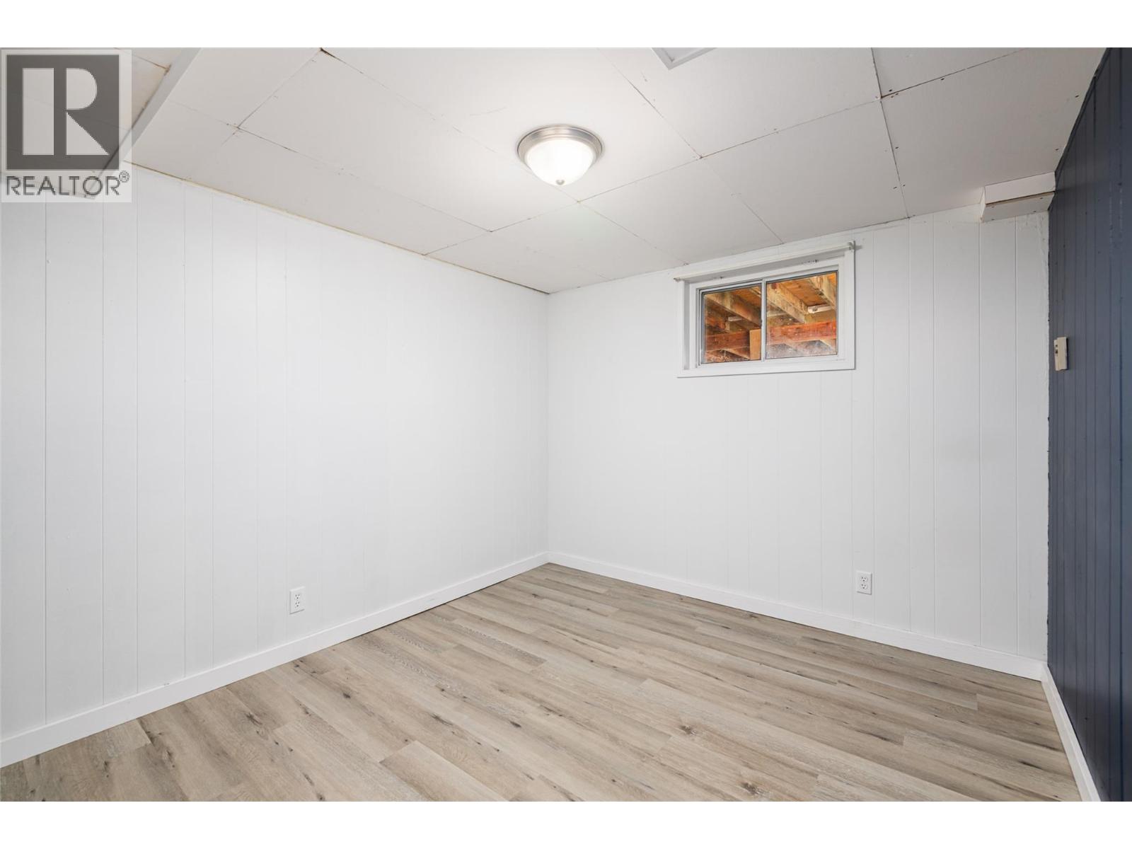519 20th Avenue S Property Photo 17