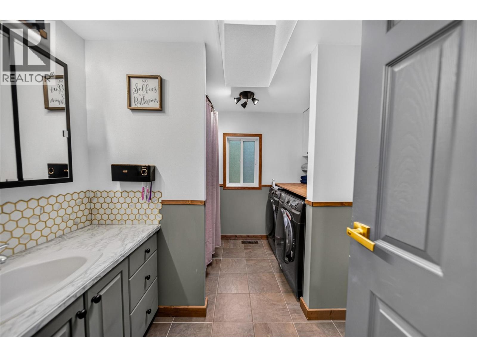 7285 Jaffray Village Loop Road Property Photo 22