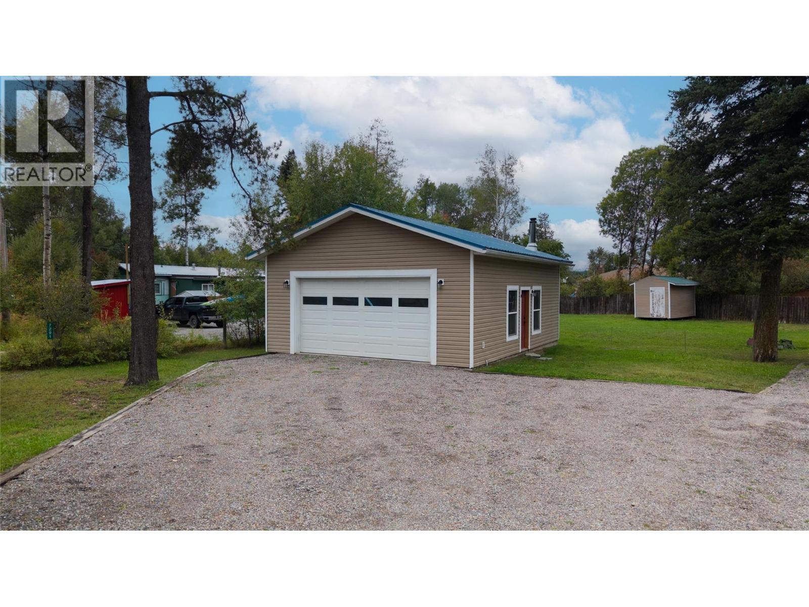 7285 Jaffray Village Loop Road Property Photo 26