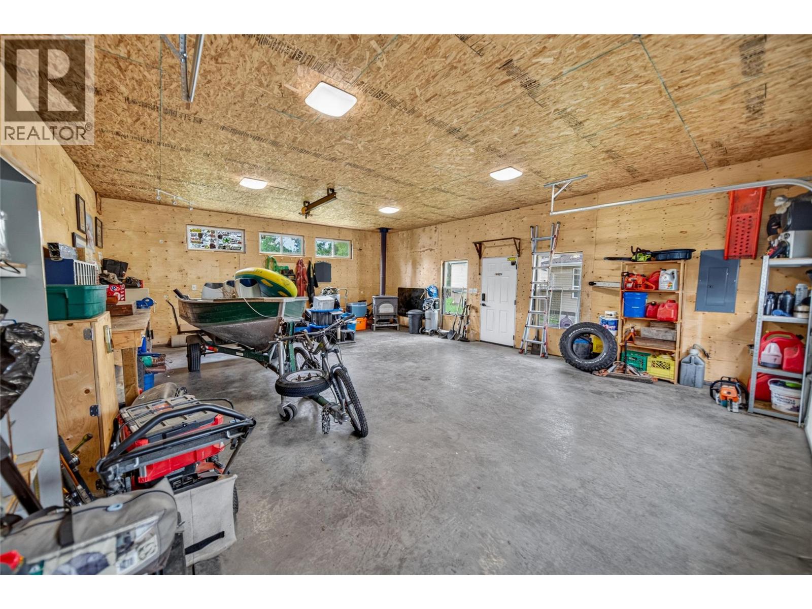 7285 Jaffray Village Loop Road Property Photo 32