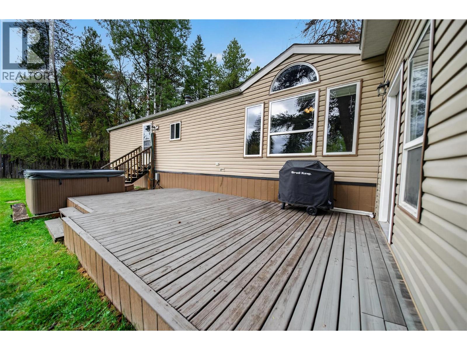 7285 Jaffray Village Loop Road Property Photo 39