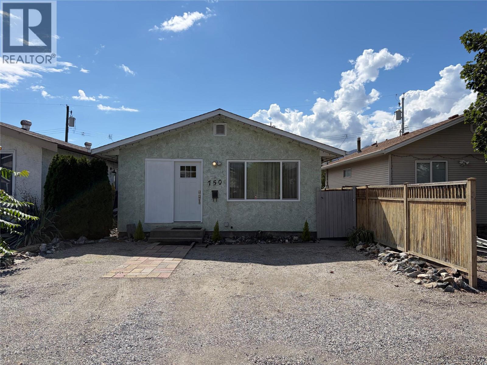 750 Revelstoke Avenue Property Photo 2