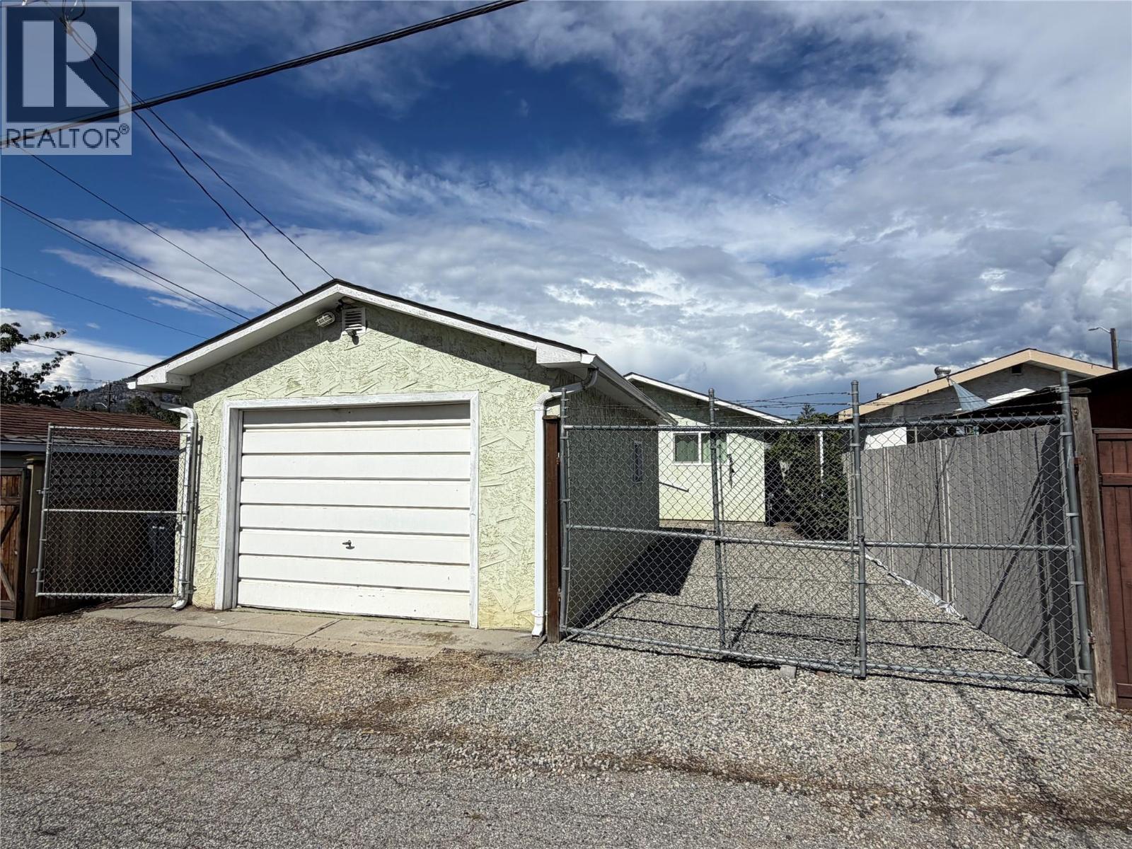 750 Revelstoke Avenue Property Photo 20