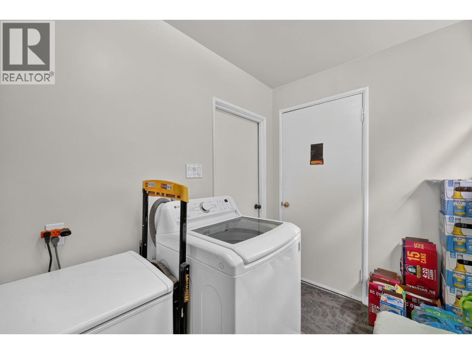 471 Cadder Avenue Property Photo 26