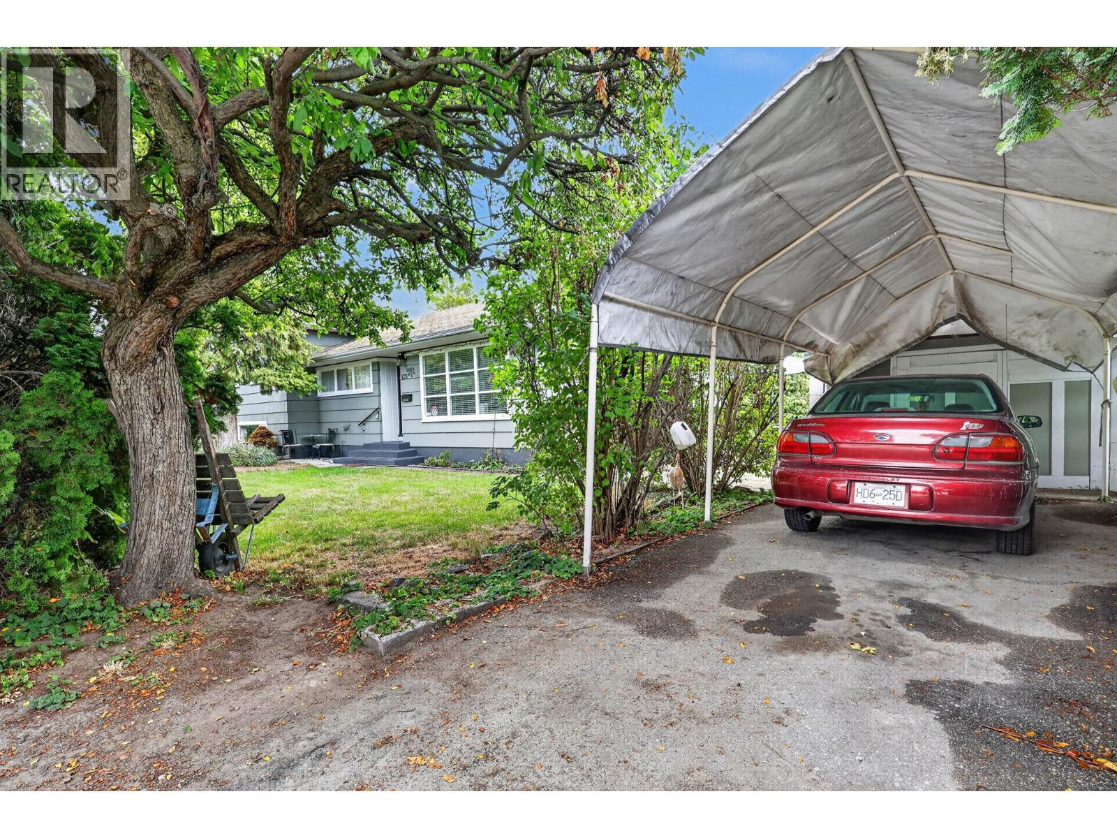 471 Cadder Avenue Property Photo 31