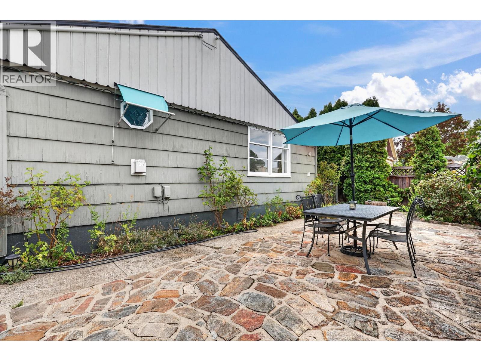 471 Cadder Avenue Property Photo 32