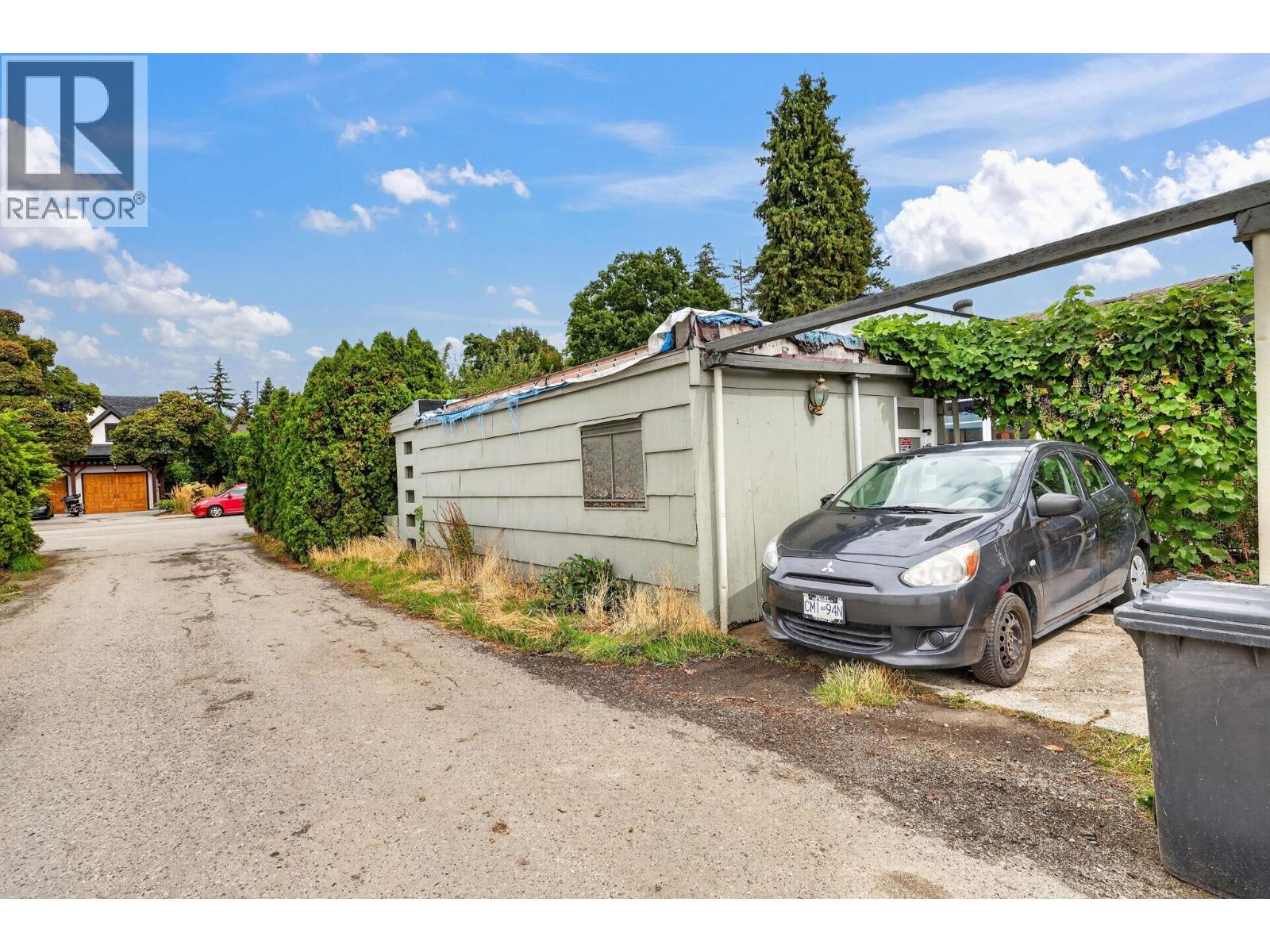 471 Cadder Avenue Property Photo 33