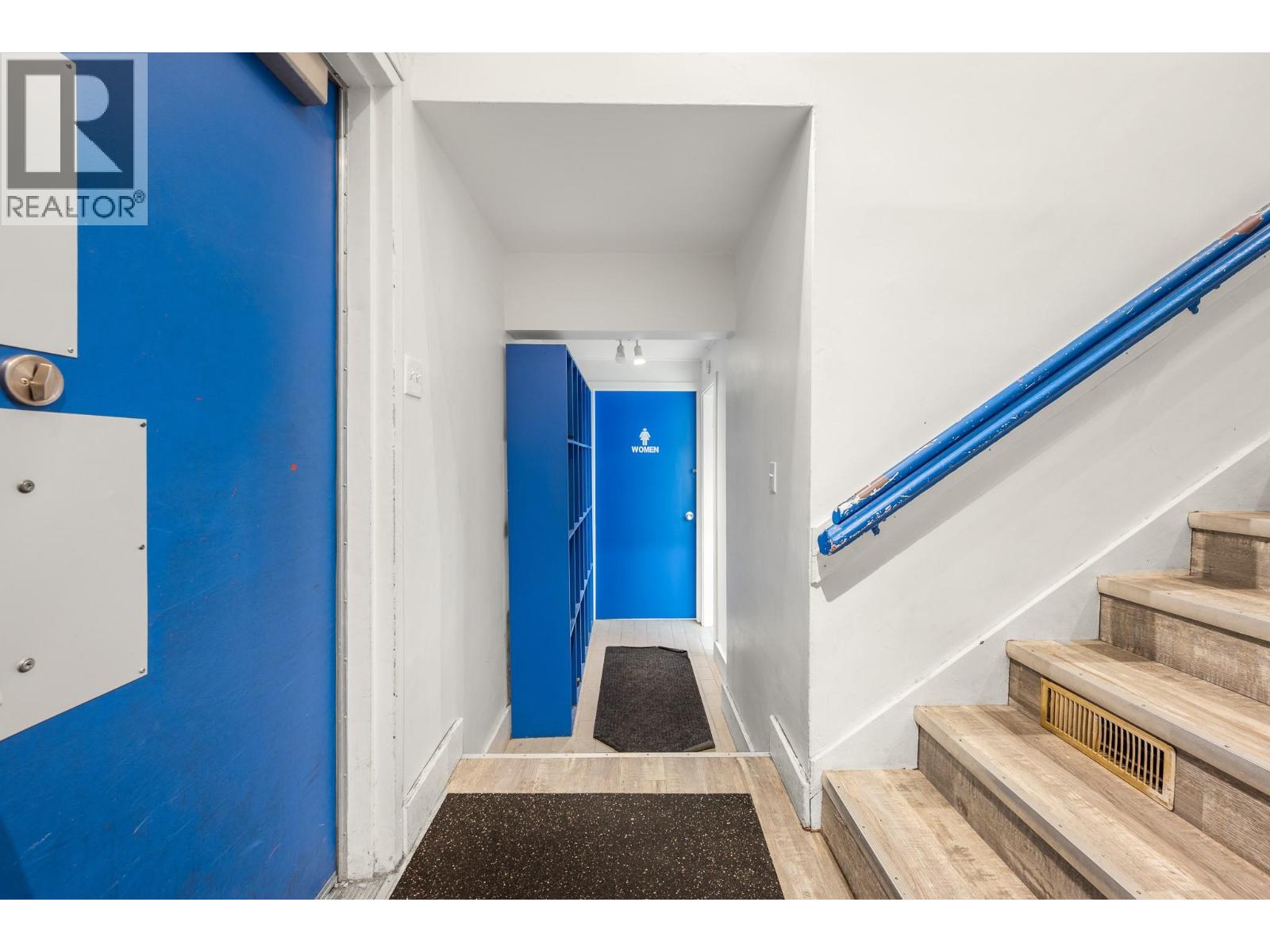 3105 28 Street Property Photo 19