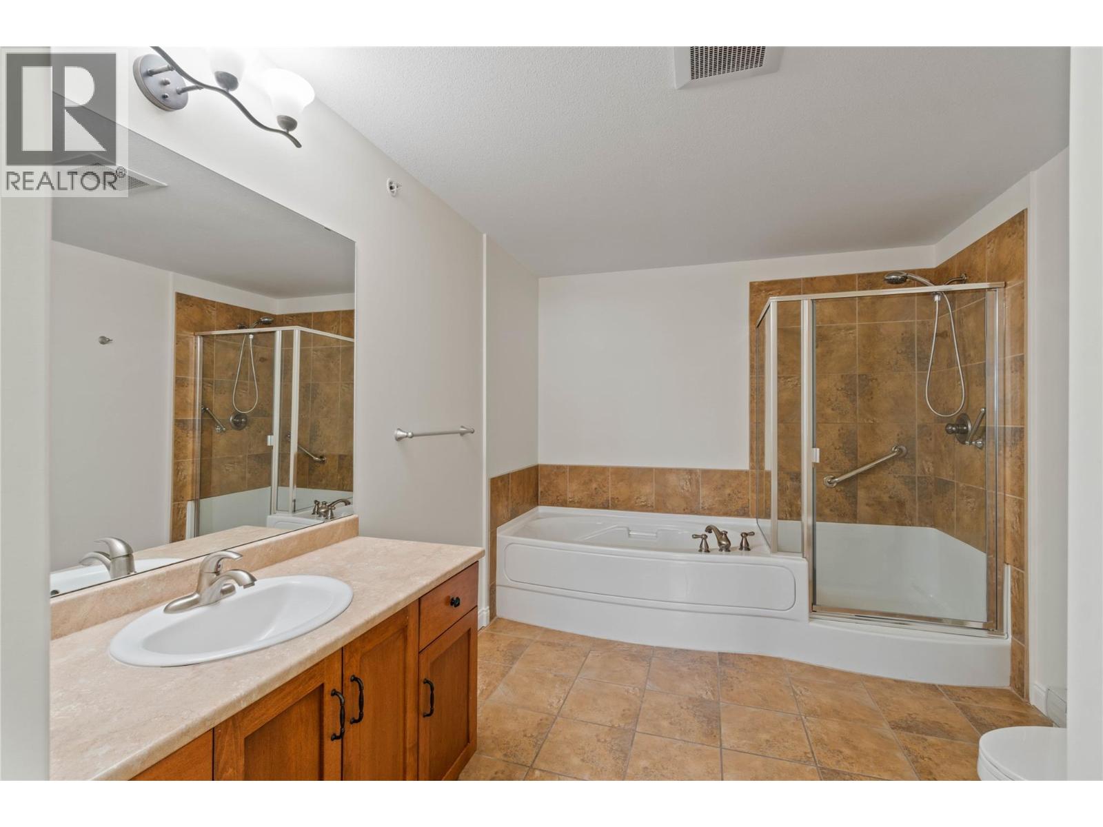 1390 Hillside Drive Unit# 305 Property Photo 16