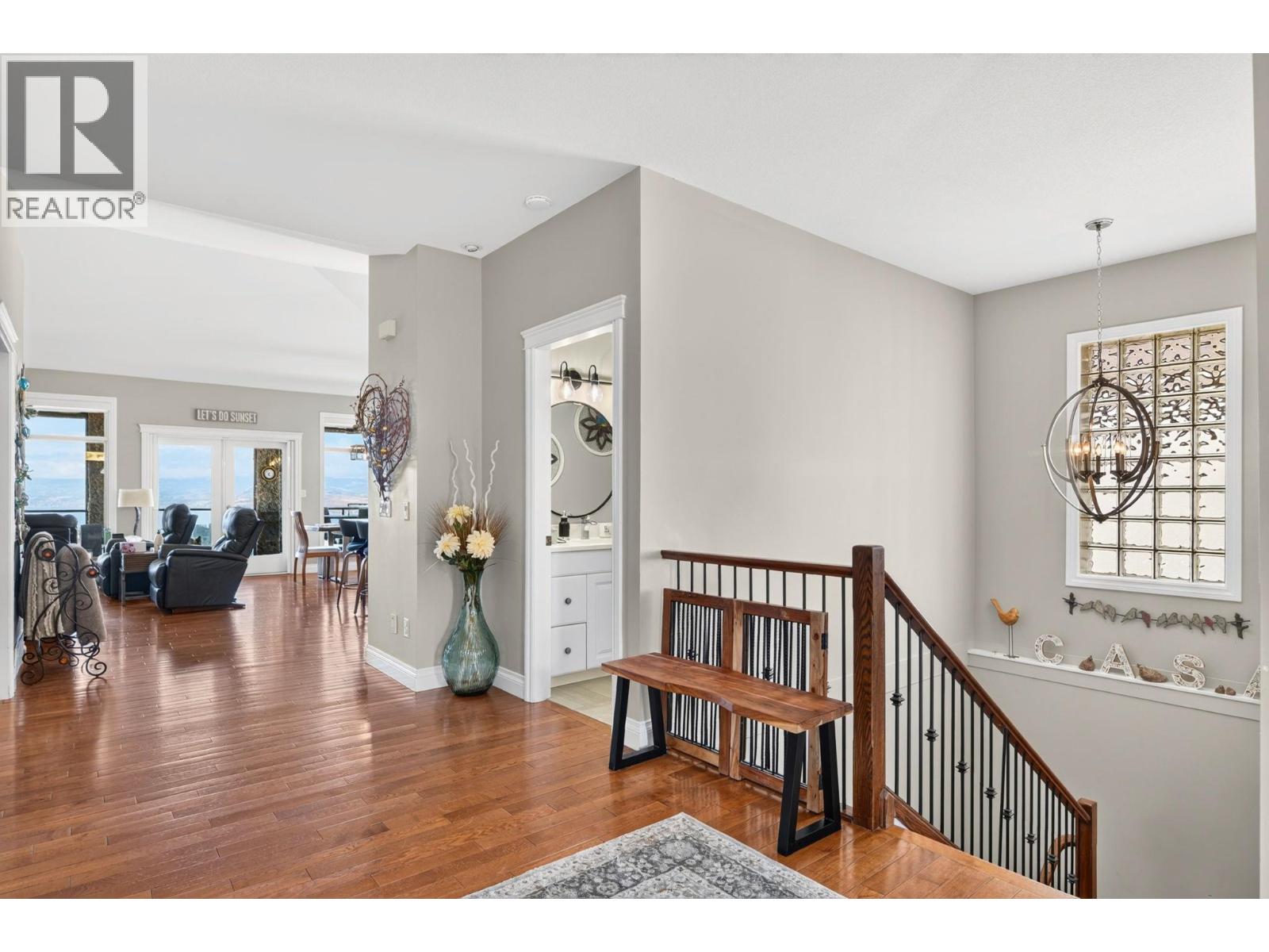 871 Kuipers Crescent Property Photo 7