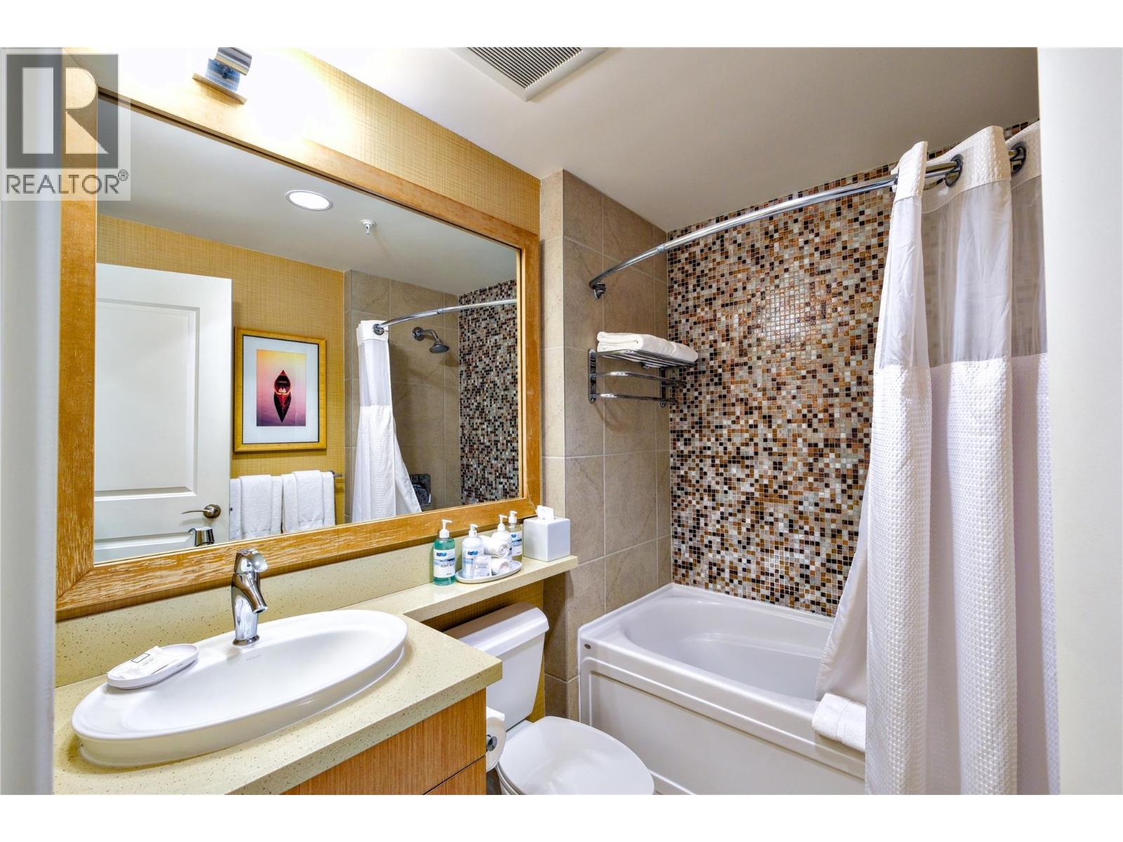 15 Park Place Unit# 334 Property Photo 32