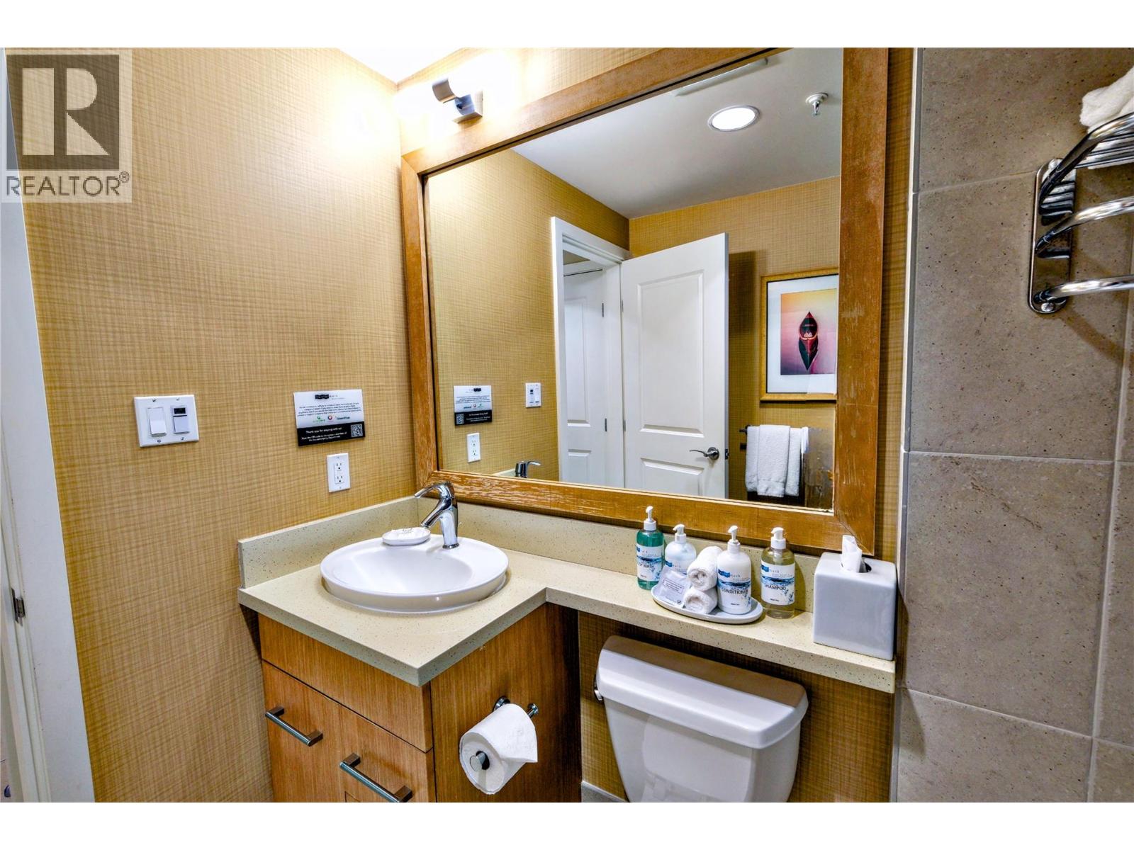 15 Park Place Unit# 334 Property Photo 36