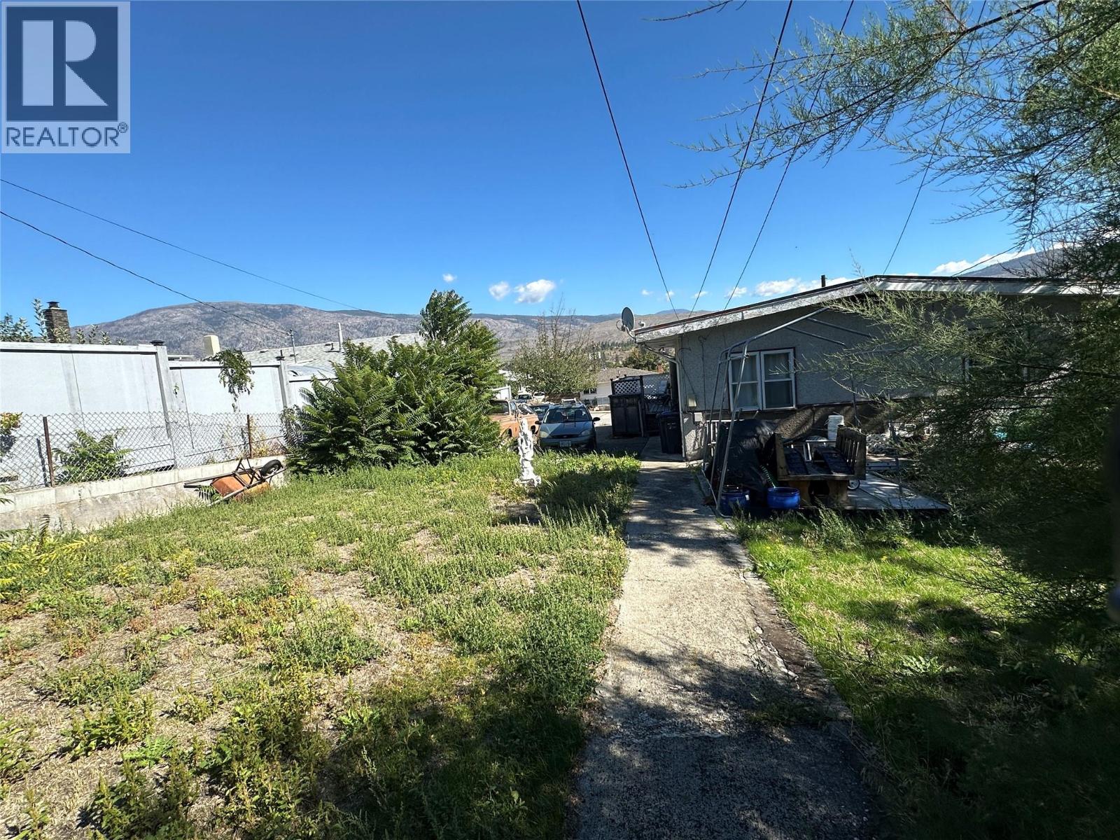 5952 Okanagan Street Property Photo 20