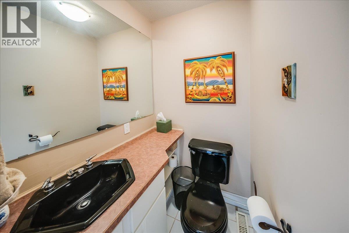 2390 Mcleod Avenue Property Photo 17