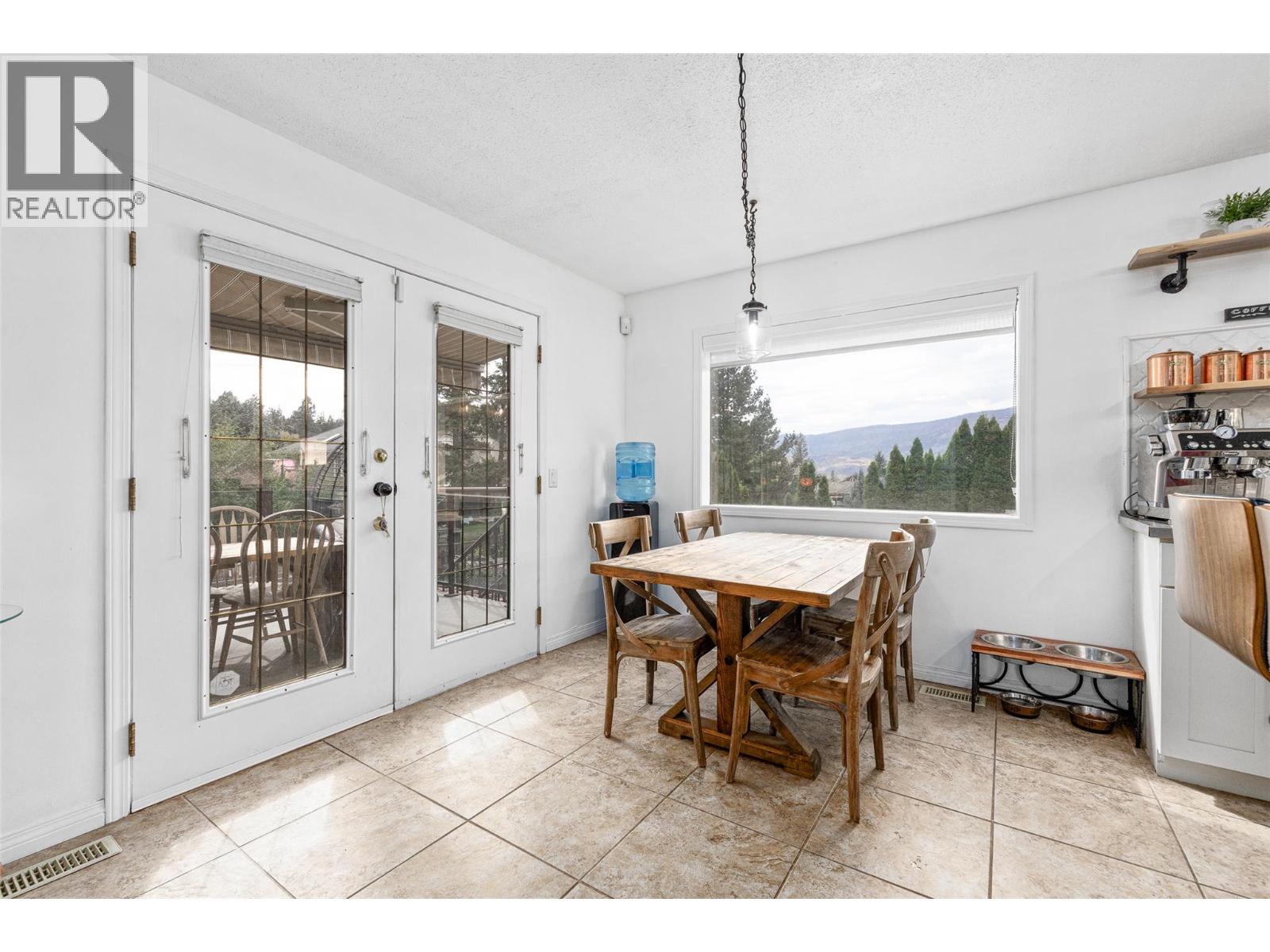 145 Magic Drive Property Photo 14