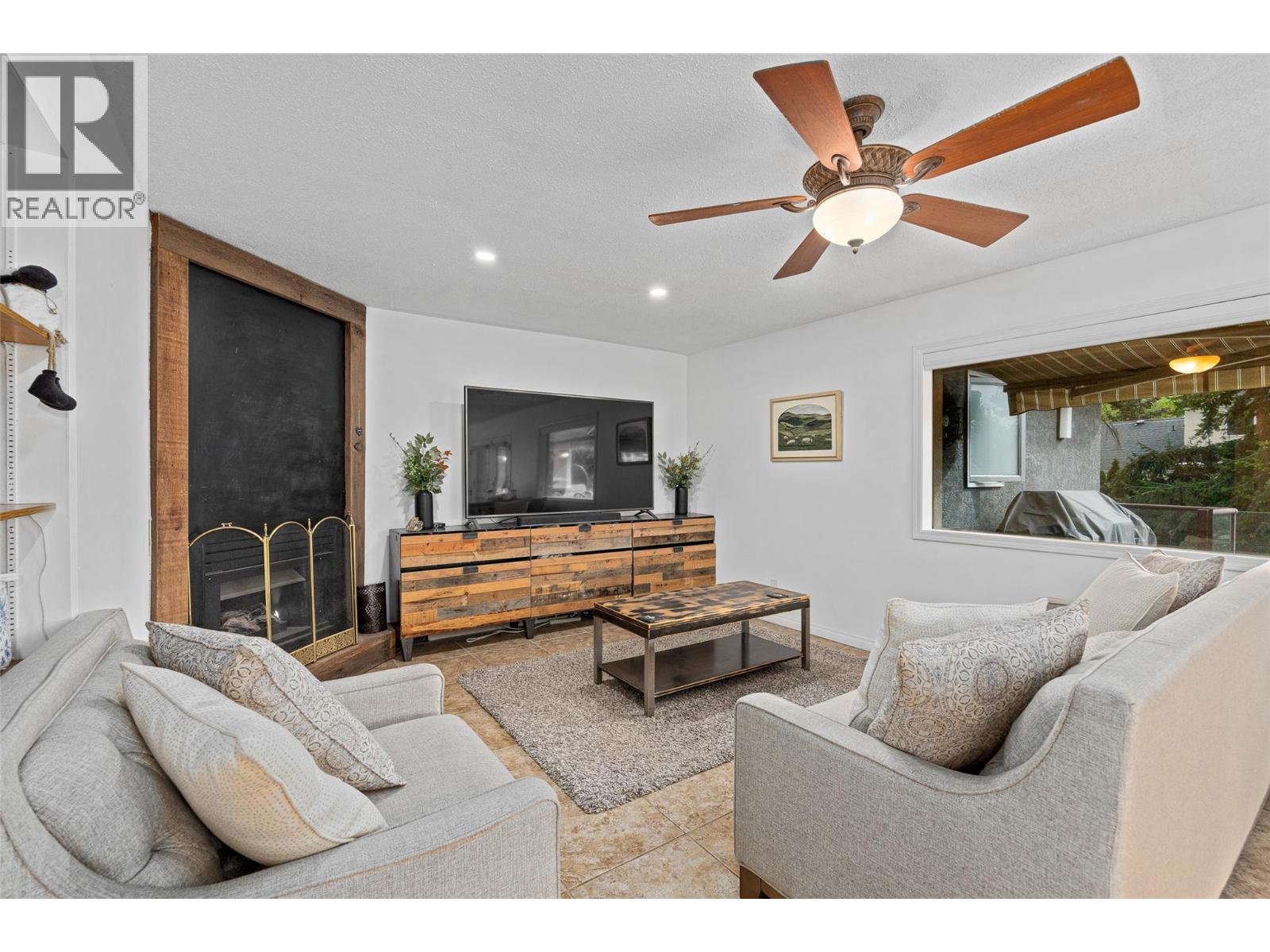 145 Magic Drive Property Photo 15