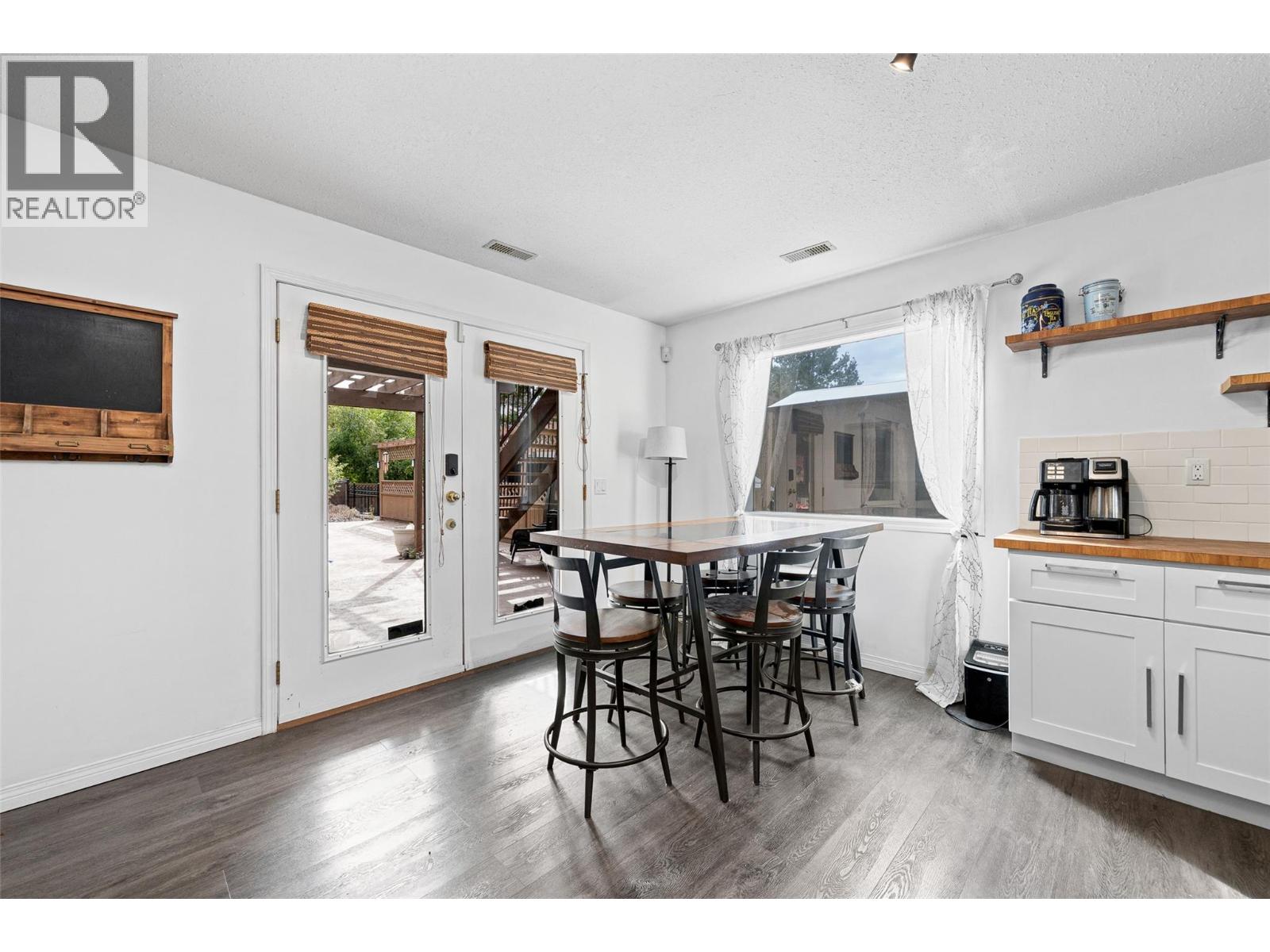 145 Magic Drive Property Photo 30
