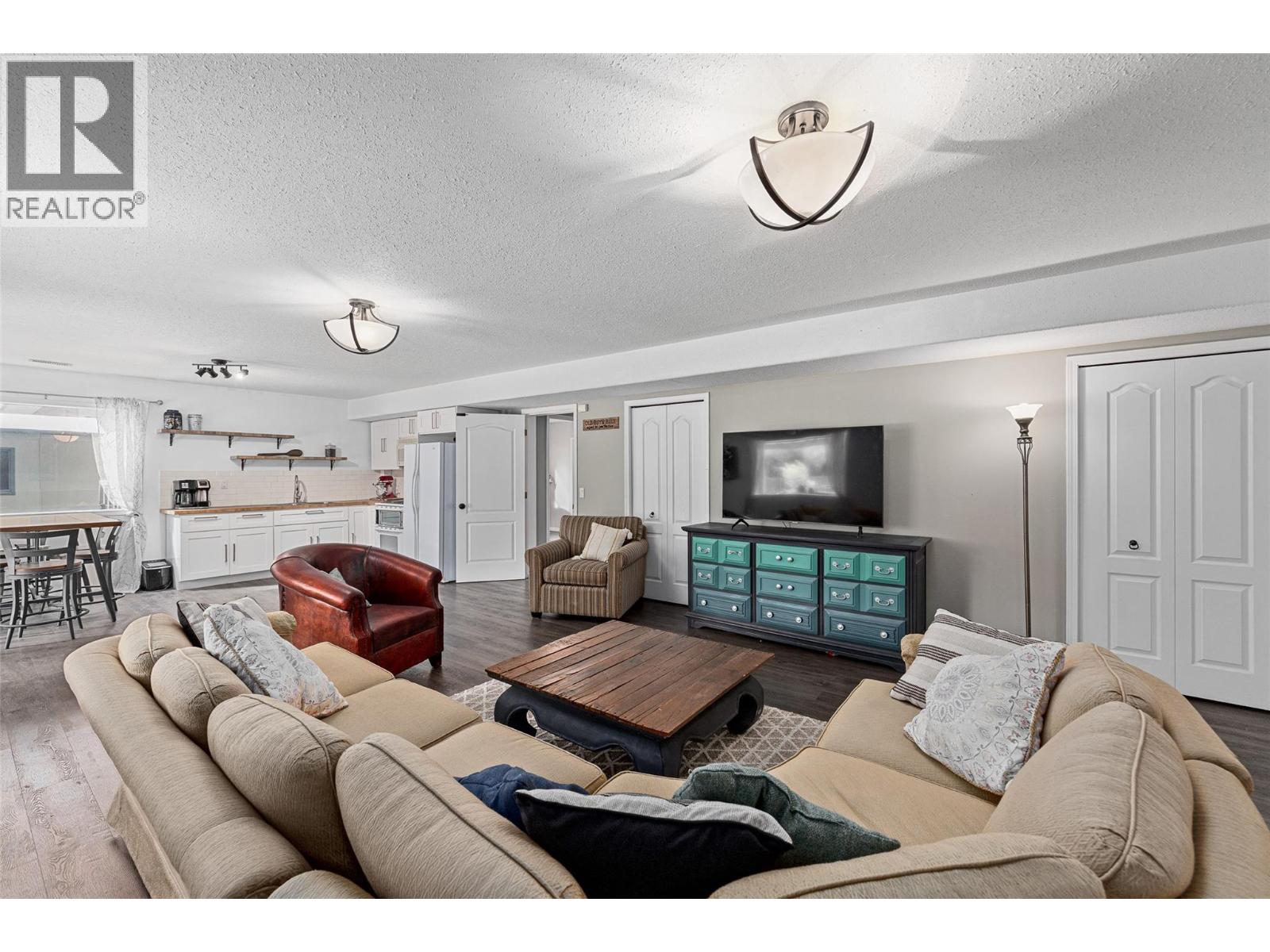 145 Magic Drive Property Photo 33