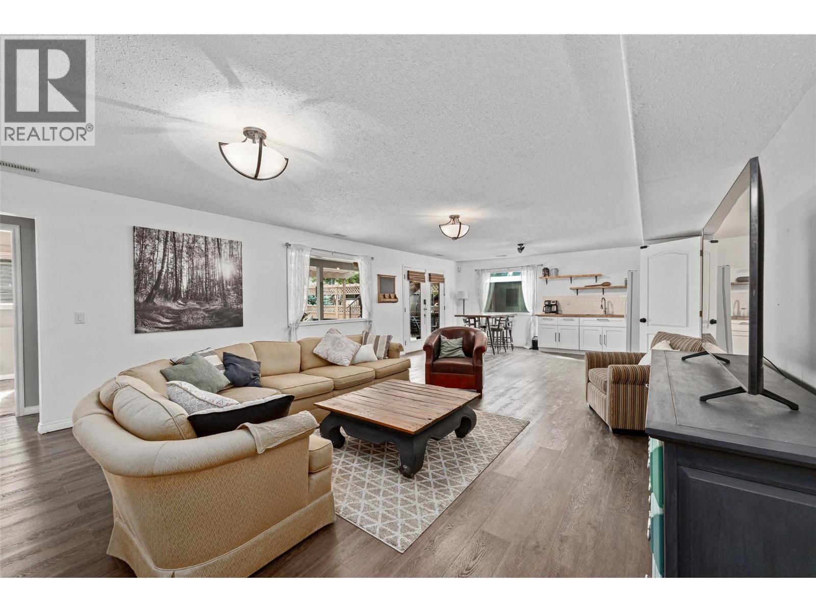 145 Magic Drive Property Photo 34