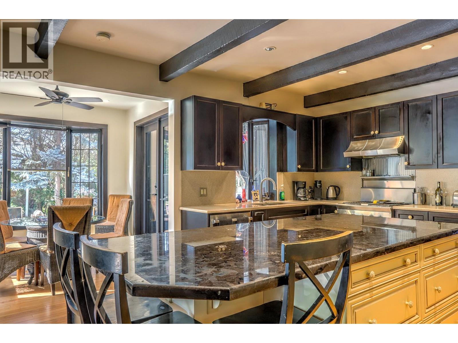 5482 Silver Star Road Property Photo 12