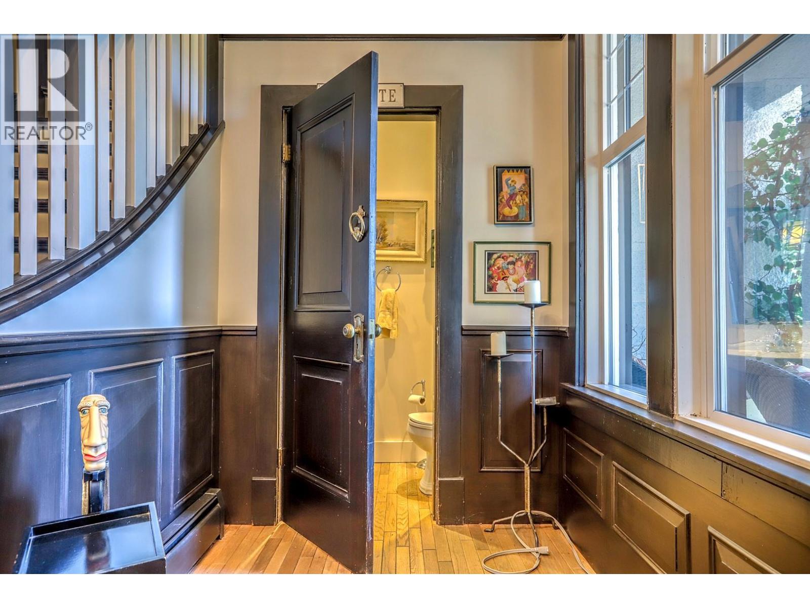 5482 Silver Star Road Property Photo 37