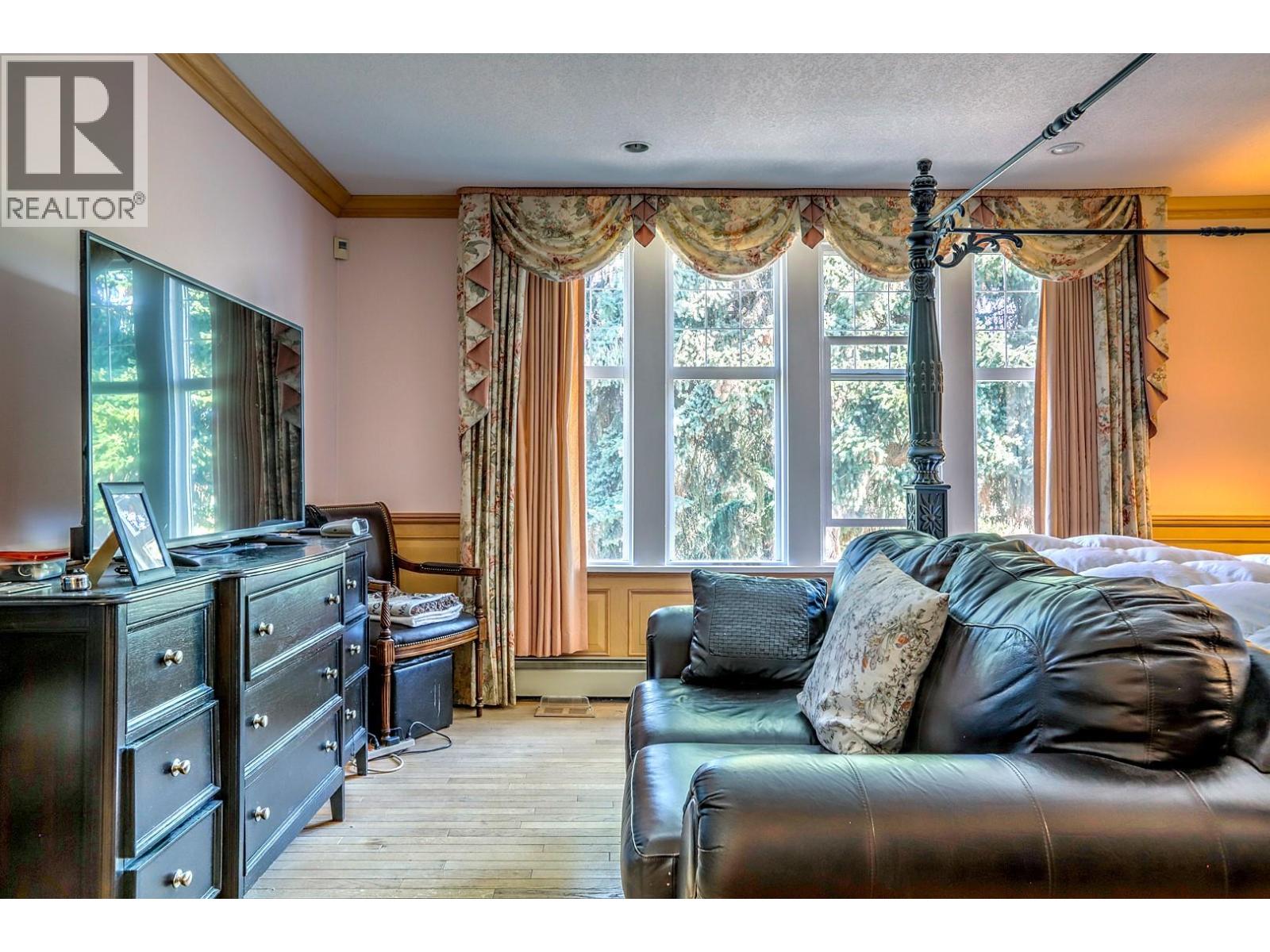 5482 Silver Star Road Property Photo 41