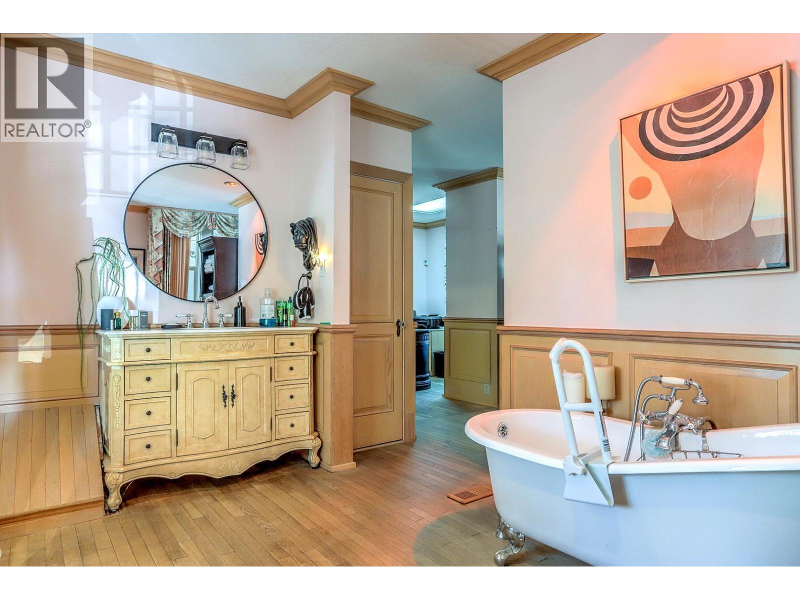 5482 Silver Star Road Property Photo 44