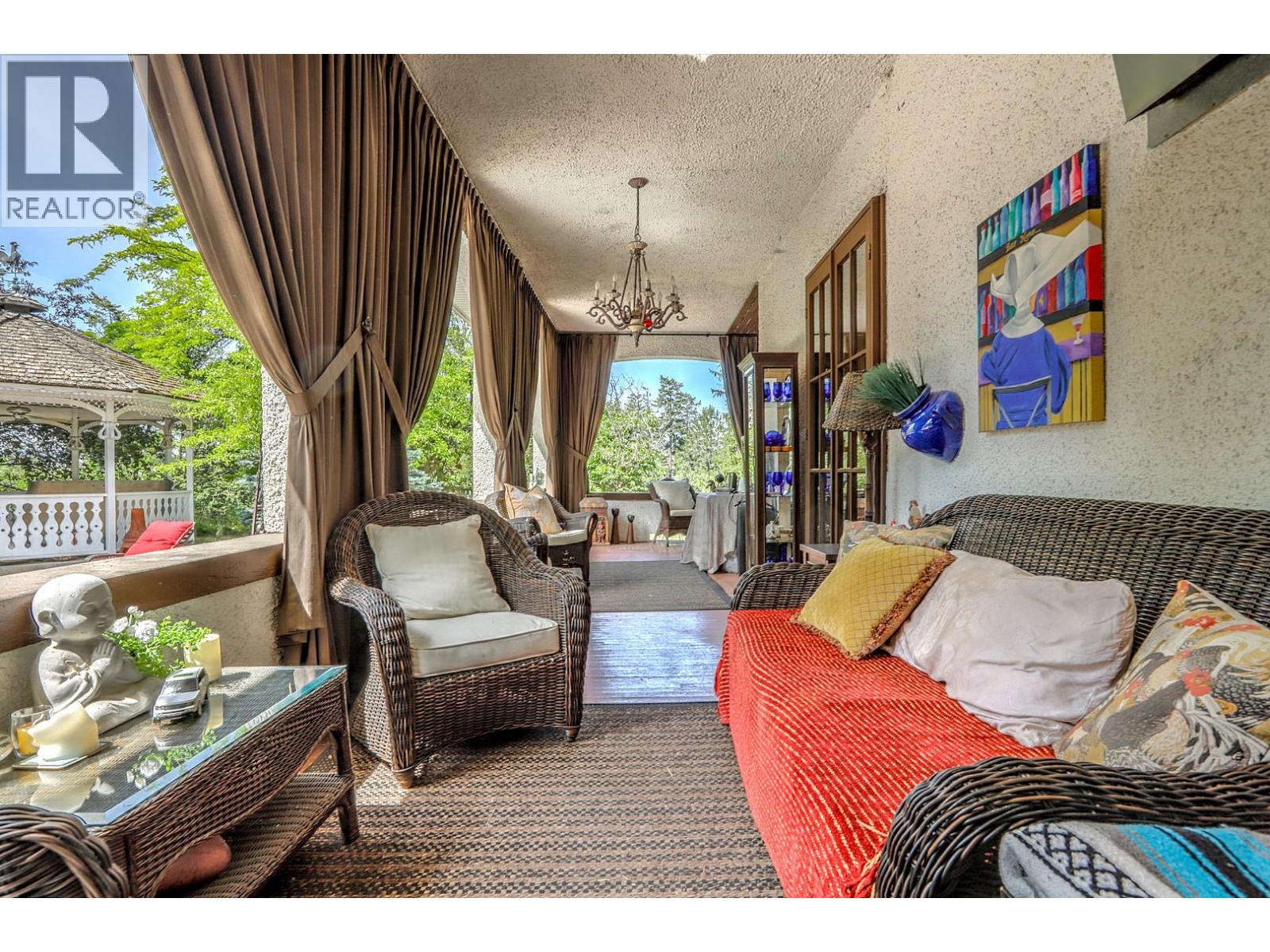 5482 Silver Star Road Property Photo 45