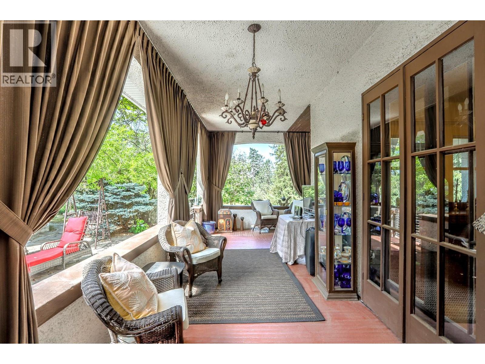 5482 Silver Star Road Property Photo 46