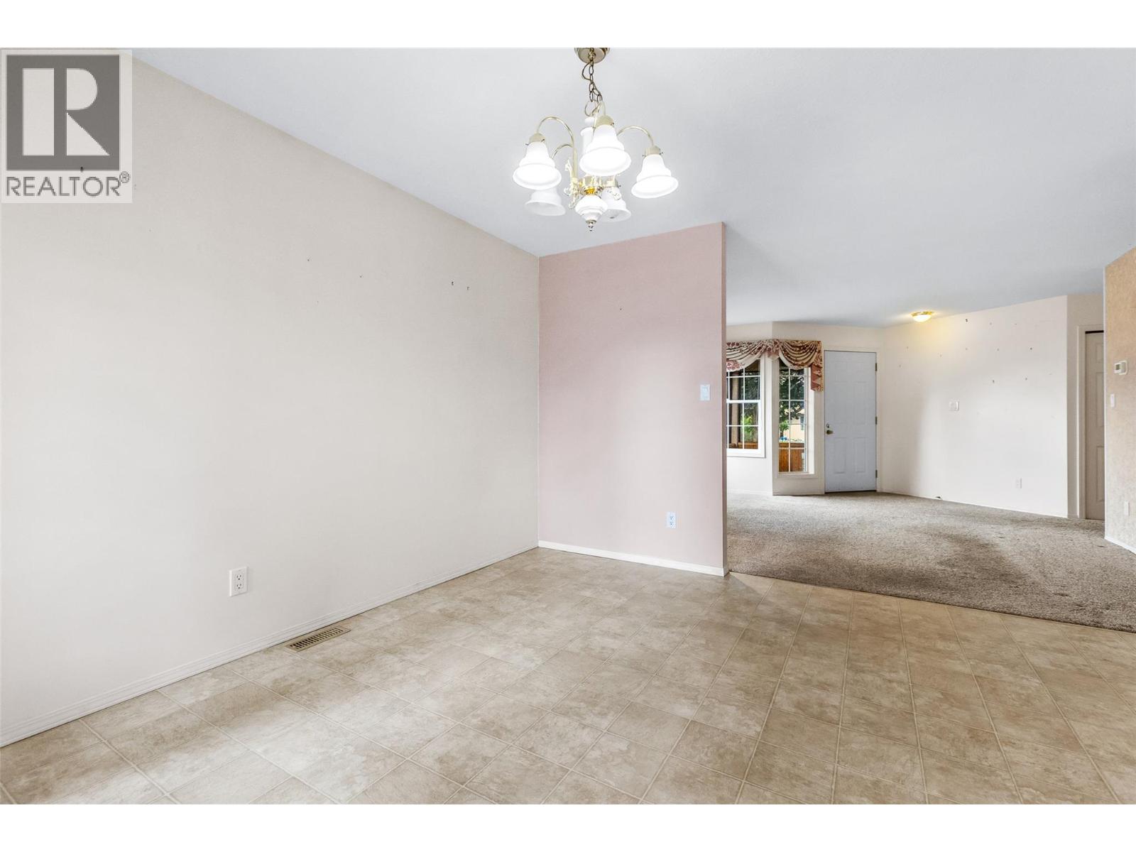 310 6th Avenue S Unit# 1 Property Photo 10