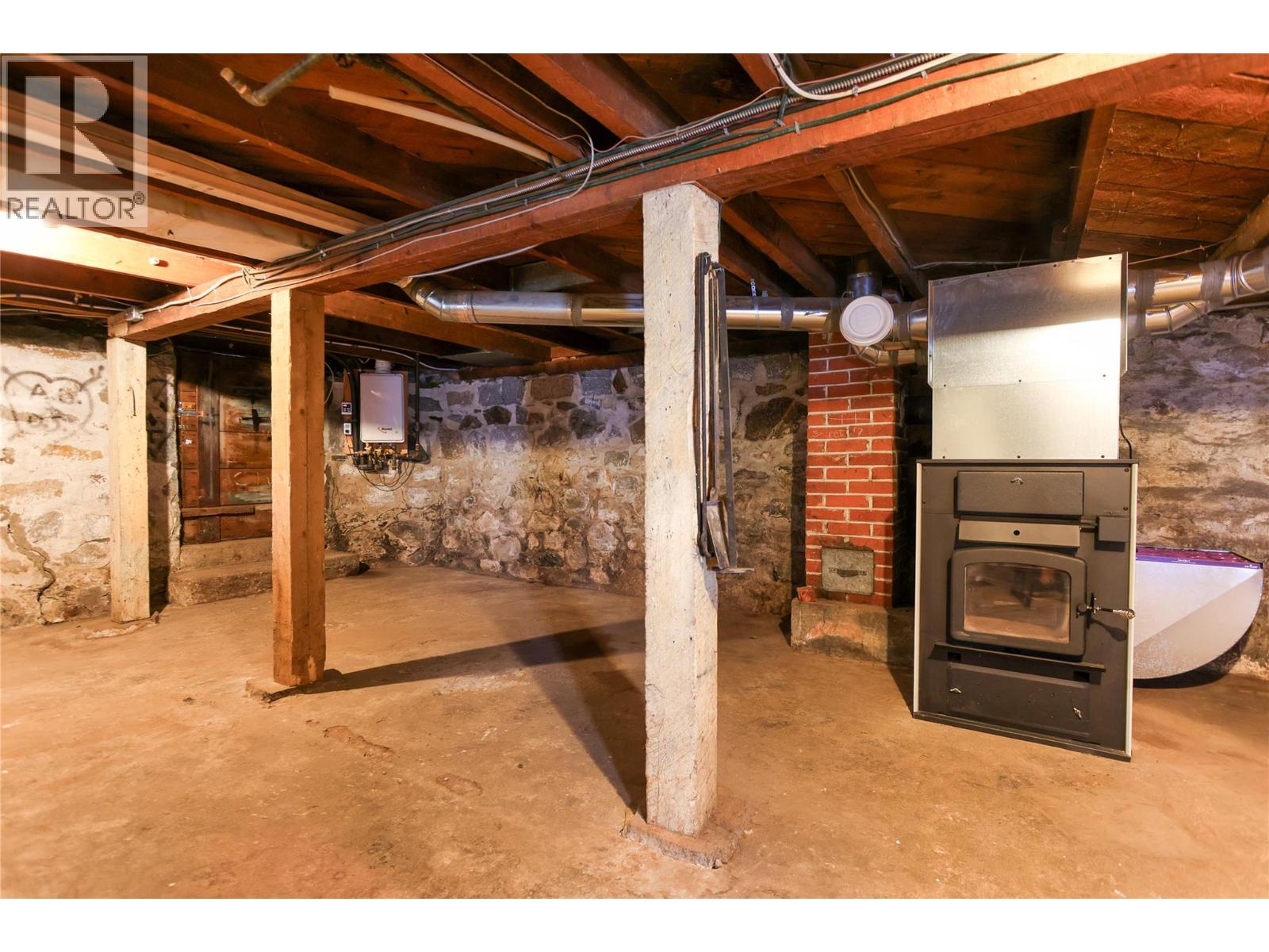 924 Front Street Property Photo 30
