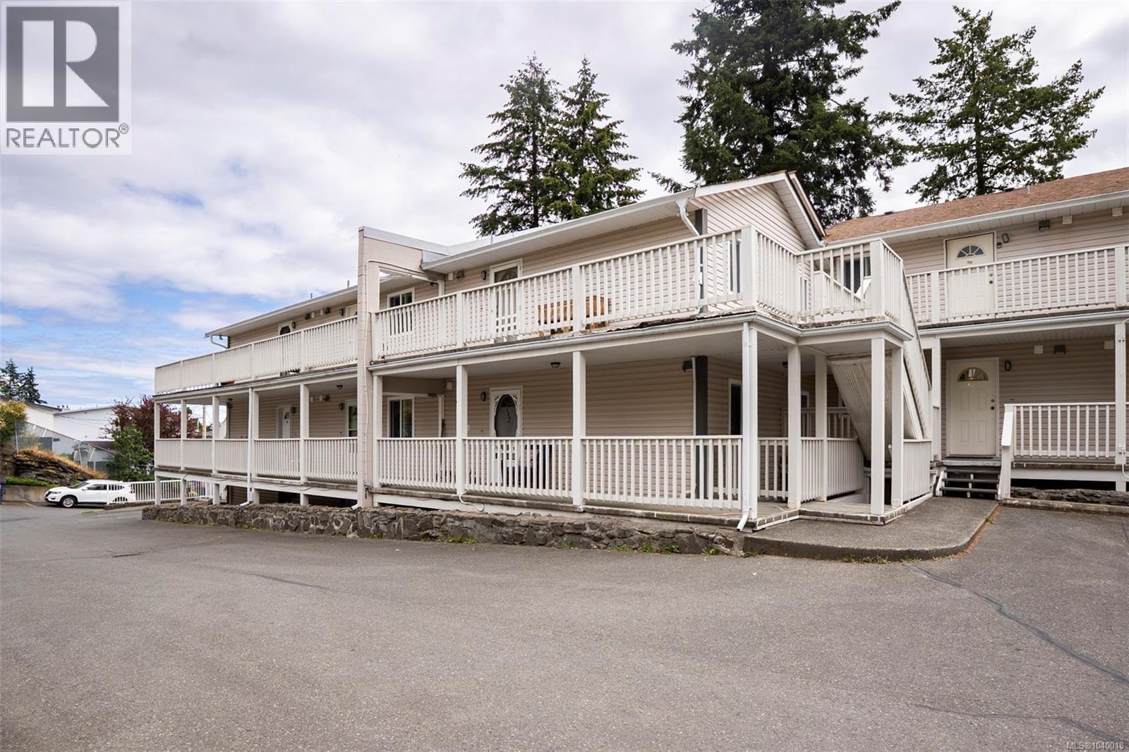 204 9916 Daniel St Property Photo 16