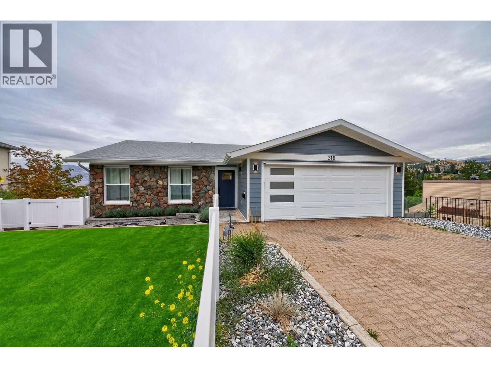 318 Gleneagles Drive